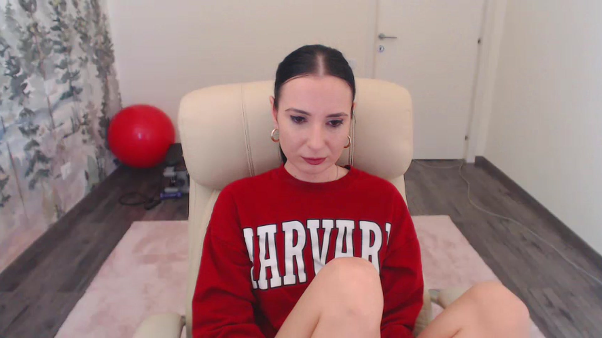 Gallery image thumbnail from NerdyDexter's myfreecams stream on, 04/06/2024, 11:54 image 10 of 20