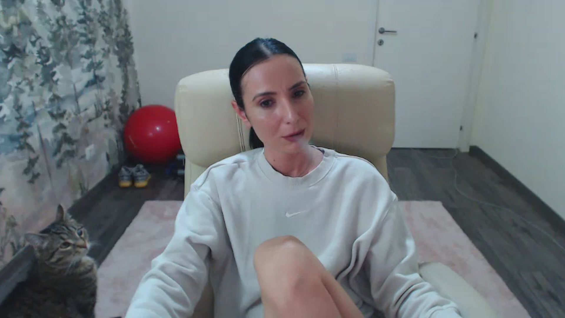 Gallery image thumbnail from NerdyDexter's myfreecams stream on, 05/05/2024, 18:52 image 11 of 20