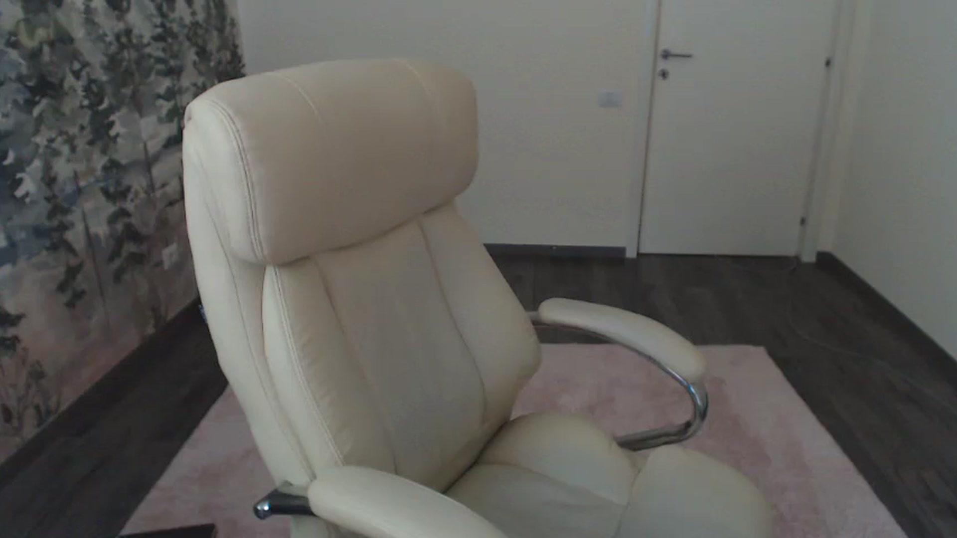 Gallery image thumbnail from NerdyDexter's myfreecams stream on, 05/09/2024, 09:09 image 17 of 20