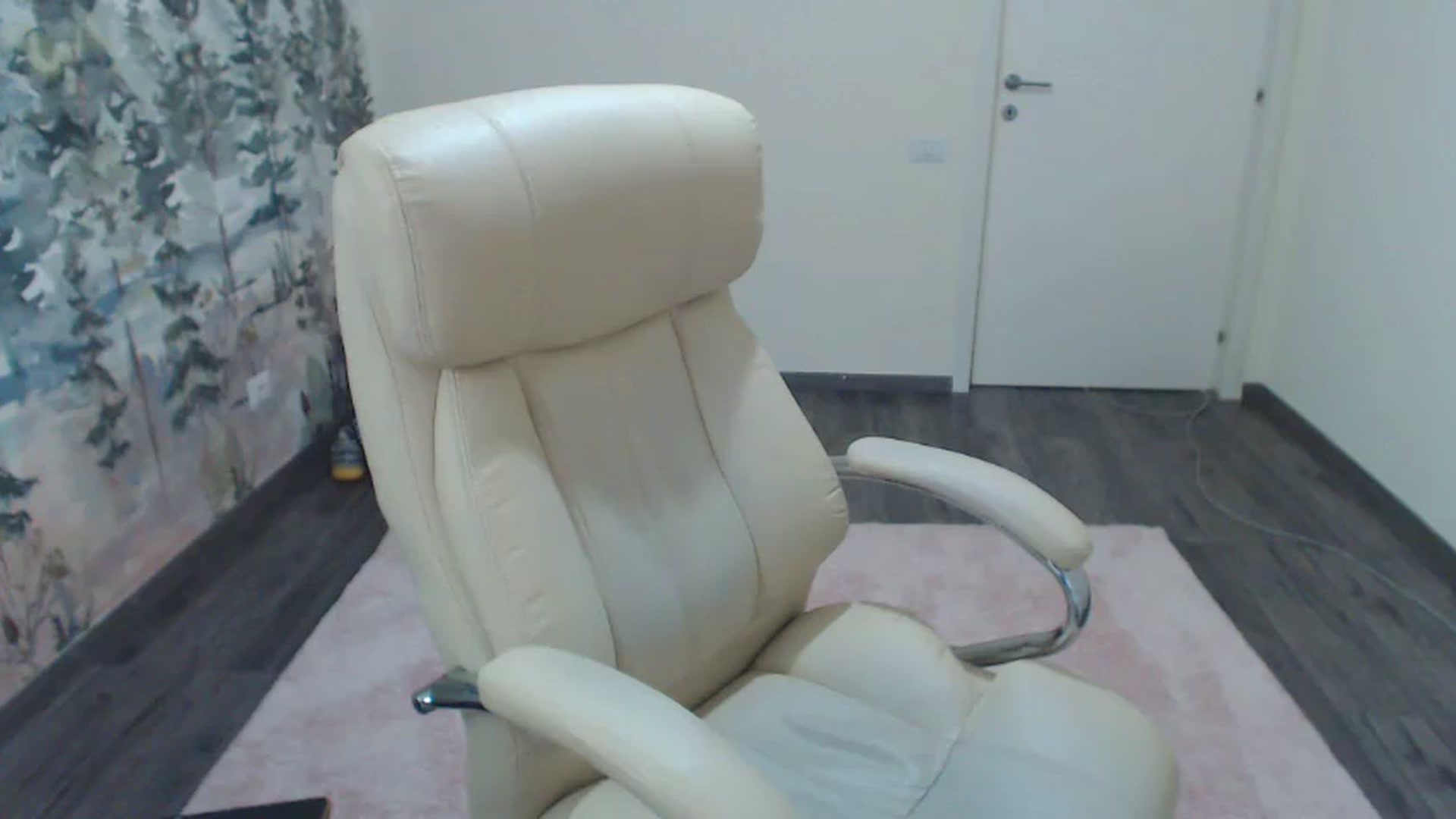 Gallery image thumbnail from NerdyDexter's myfreecams stream on, 05/09/2024, 09:09 image 9 of 20
