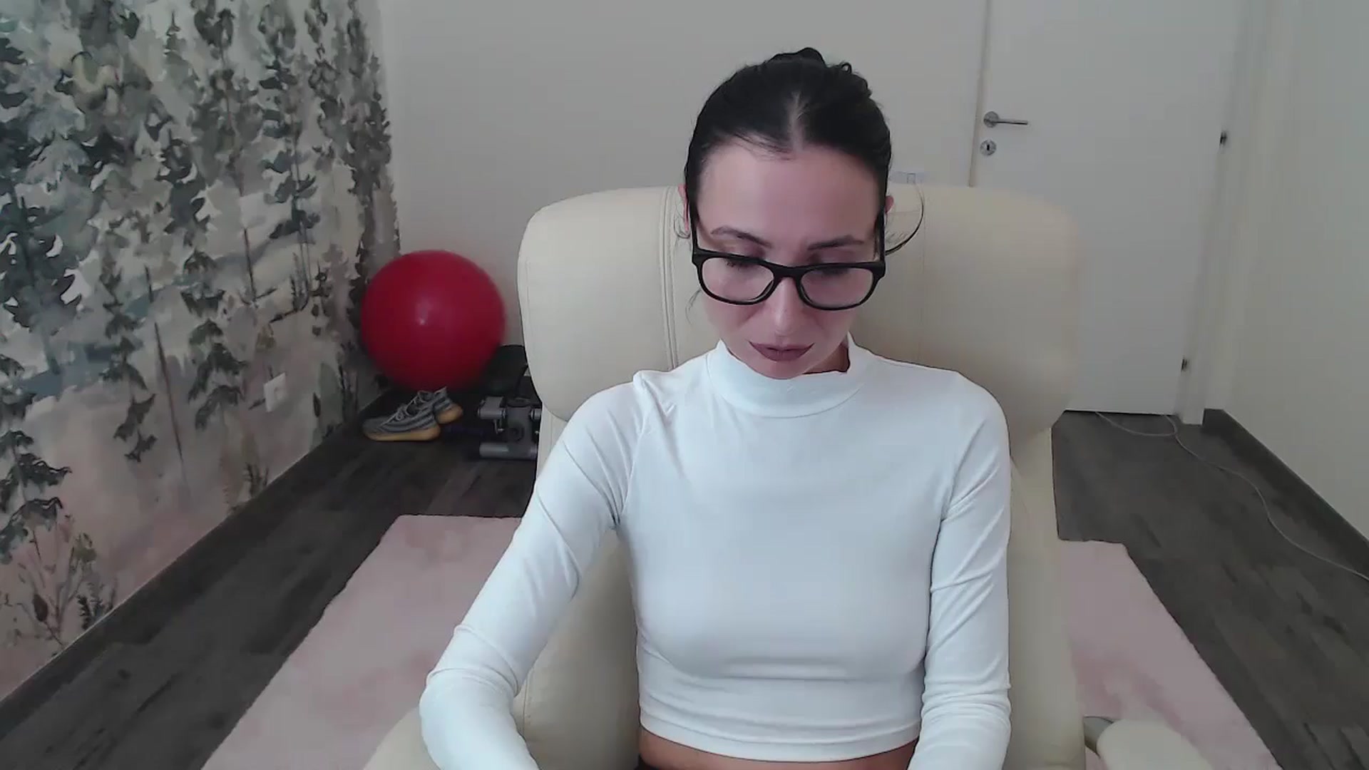 Gallery image thumbnail from NerdyDexter's myfreecams stream on, 05/10/2024, 09:27 image 1 of 20