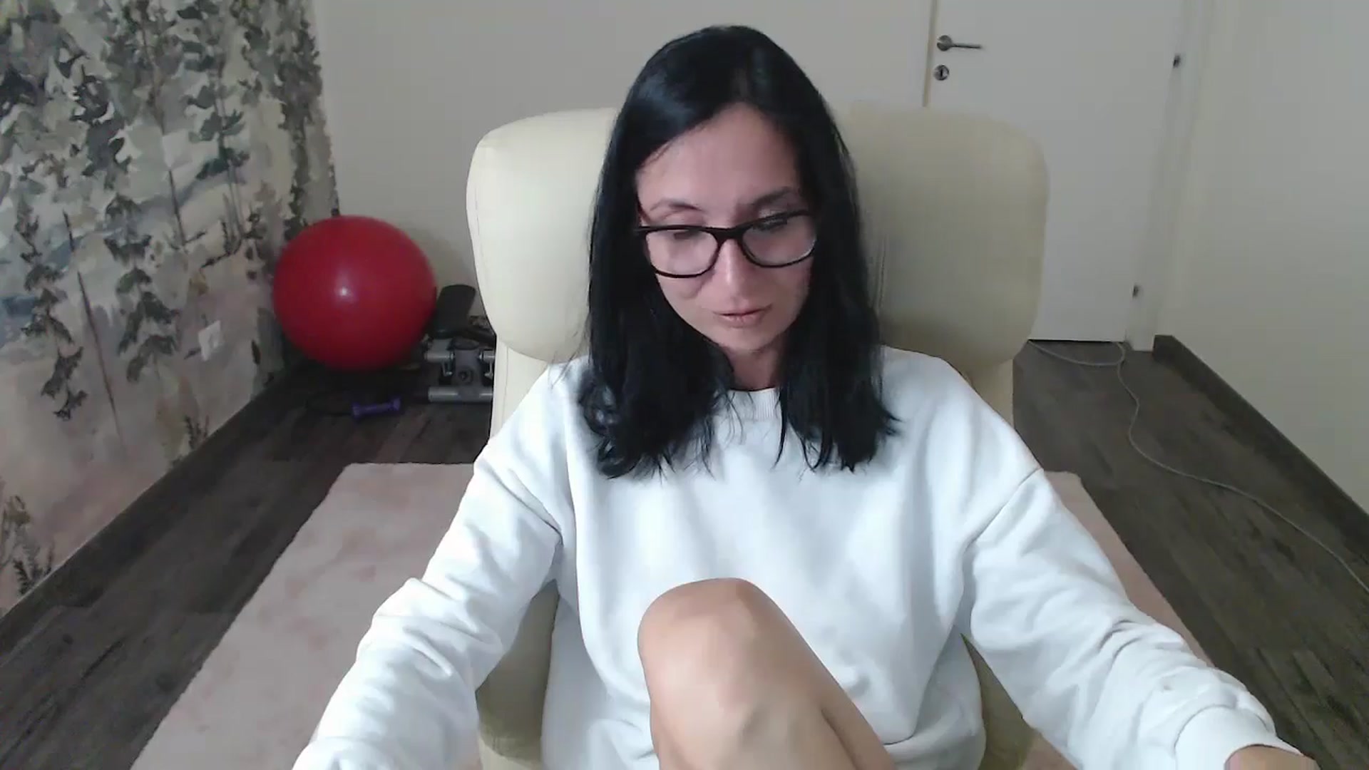 Gallery image thumbnail from NerdyDexter's myfreecams stream on, 05/26/2024, 18:34 image 7 of 20