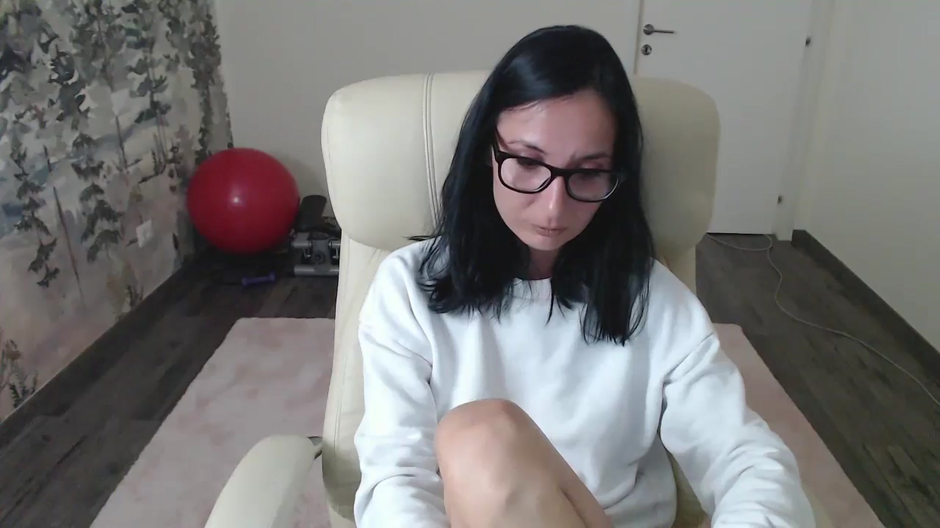Gallery image thumbnail from NerdyDexter's myfreecams stream on, 05/26/2024, 18:34 image 8 of 20