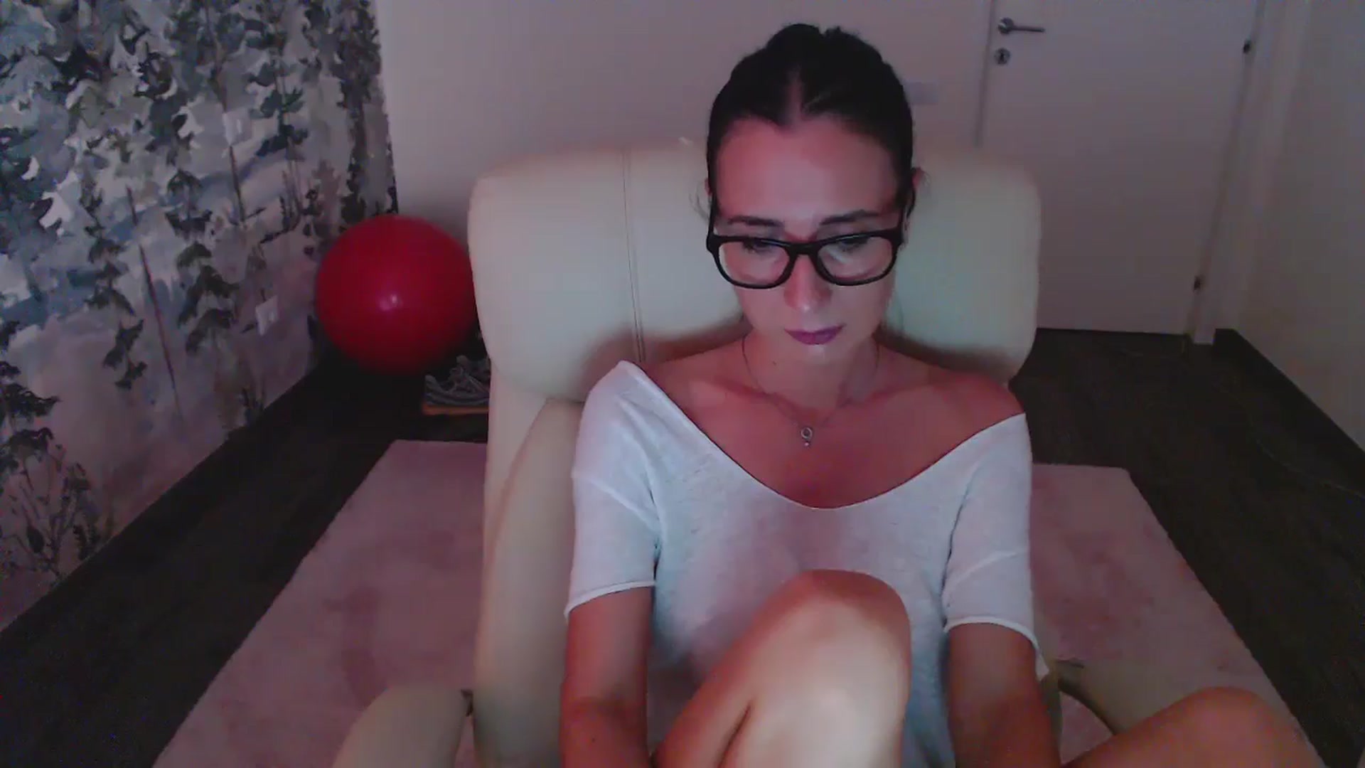 Gallery image thumbnail from NerdyDexter's myfreecams stream on, 06/18/2024, 18:09 image 17 of 20