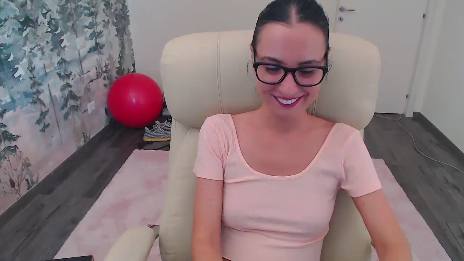 Gallery image thumbnail from NerdyDexter's myfreecams stream on, 06/21/2024, 11:12 image 2 of 20