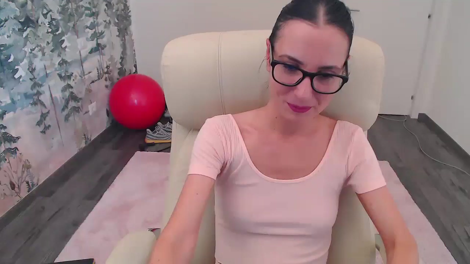 Gallery image thumbnail from NerdyDexter's myfreecams stream on, 06/21/2024, 11:12 image 1 of 20
