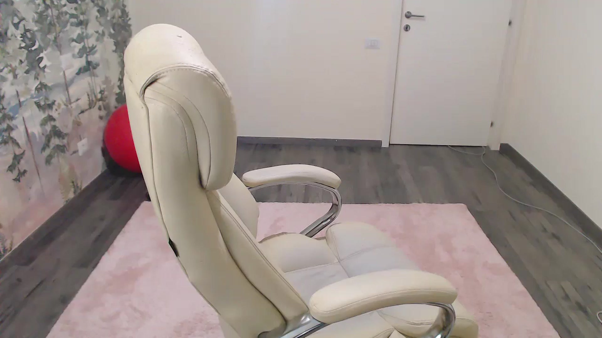 Gallery image thumbnail from NerdyDexter's myfreecams stream on, 06/25/2024, 18:36 image 8 of 20
