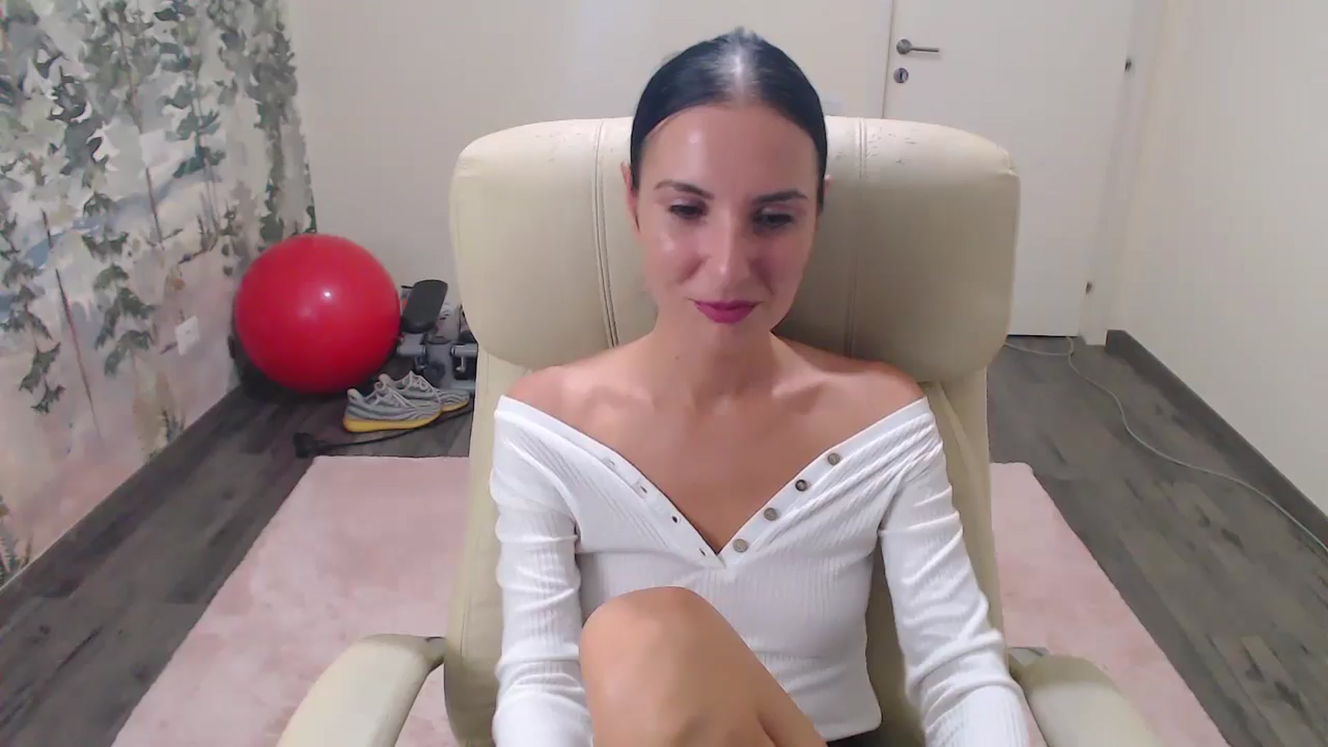 Gallery image thumbnail from NerdyDexter's myfreecams stream on, 06/27/2024, 18:54 image 9 of 20