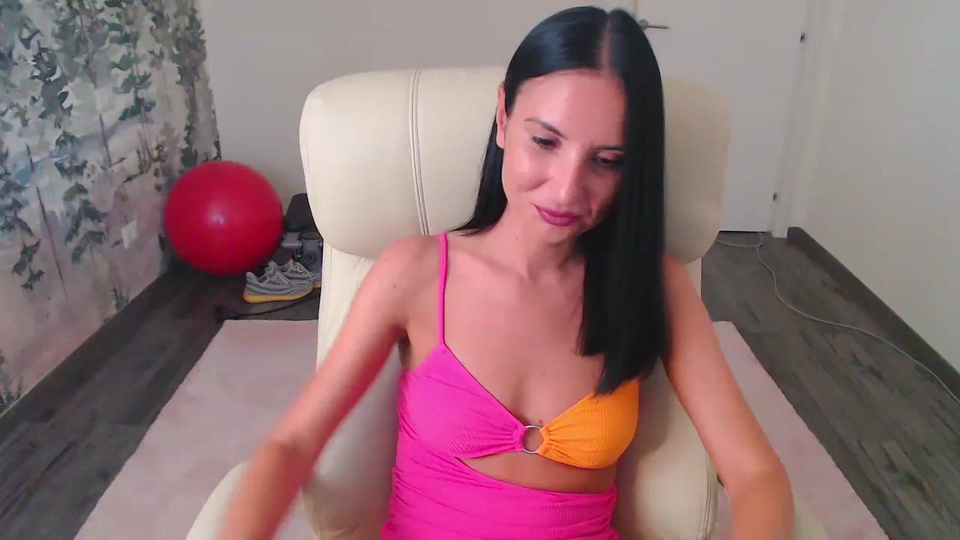 Gallery image thumbnail from NerdyDexter's myfreecams stream on, 07/09/2024, 18:11 image 1 of 20