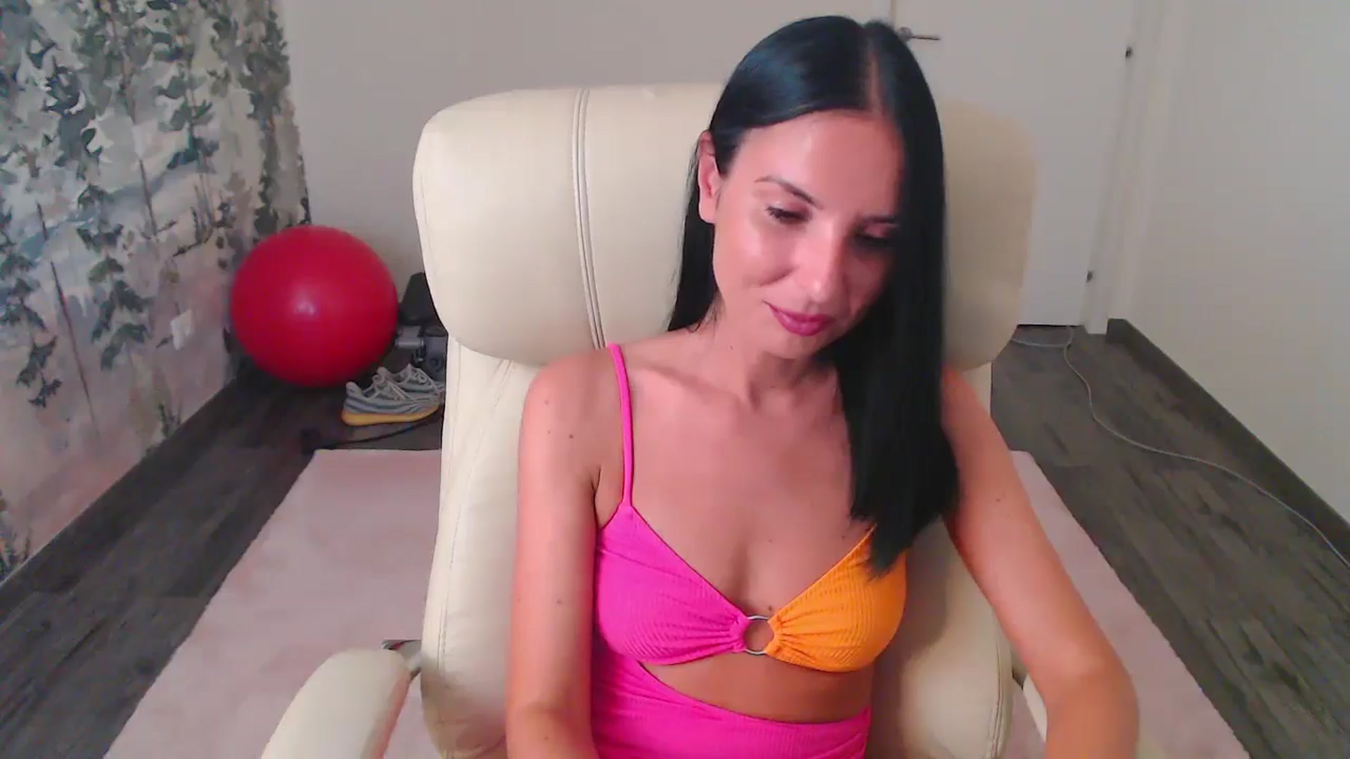 Gallery image thumbnail from NerdyDexter's myfreecams stream on, 07/09/2024, 18:11 image 3 of 20