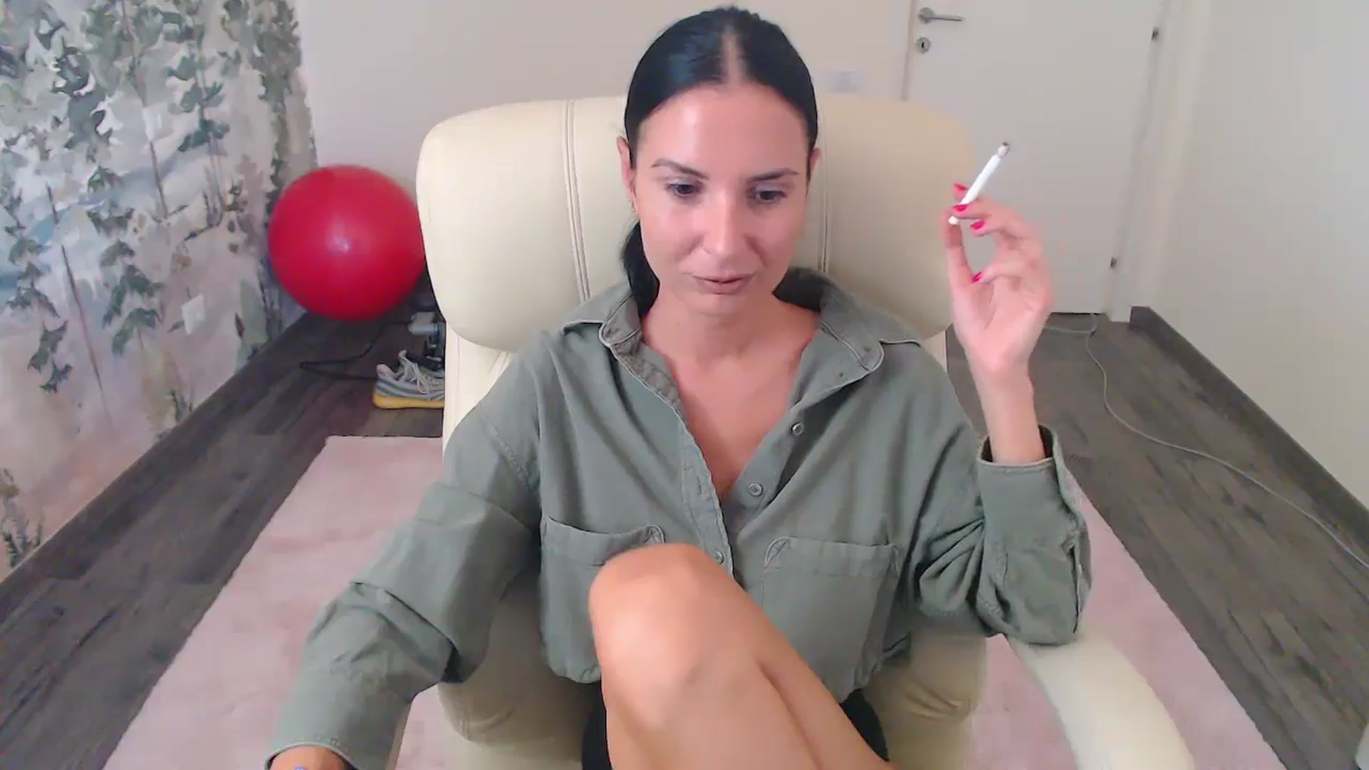 Gallery image thumbnail from NerdyDexter's myfreecams stream on, 07/11/2024, 18:16 image 3 of 20