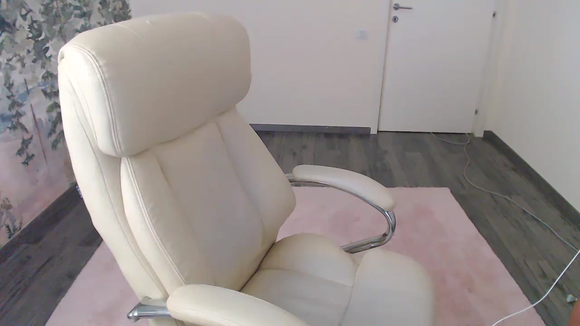 Gallery image thumbnail from NerdyDexter's myfreecams stream on, 07/19/2024, 17:30 image 3 of 20