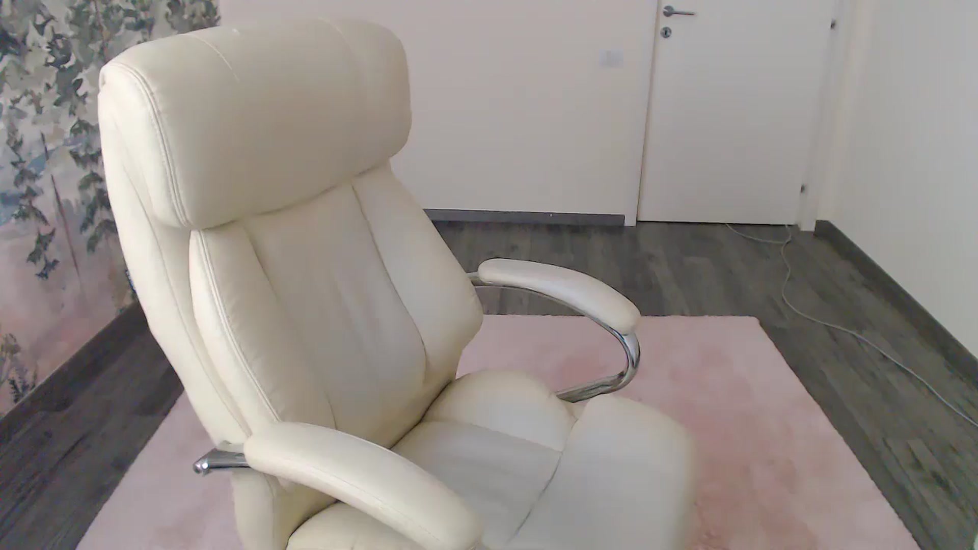Gallery image thumbnail from NerdyDexter's myfreecams stream on, 07/19/2024, 17:30 image 13 of 20