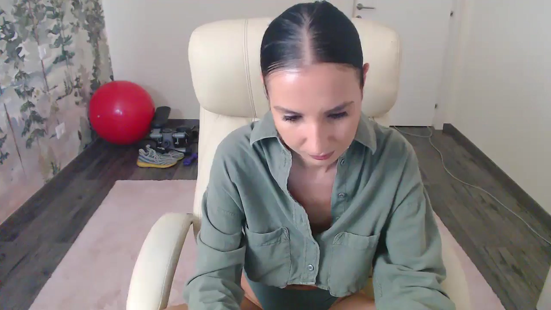 Gallery image thumbnail from NerdyDexter's myfreecams stream on, 07/26/2024, 17:13 image 15 of 20