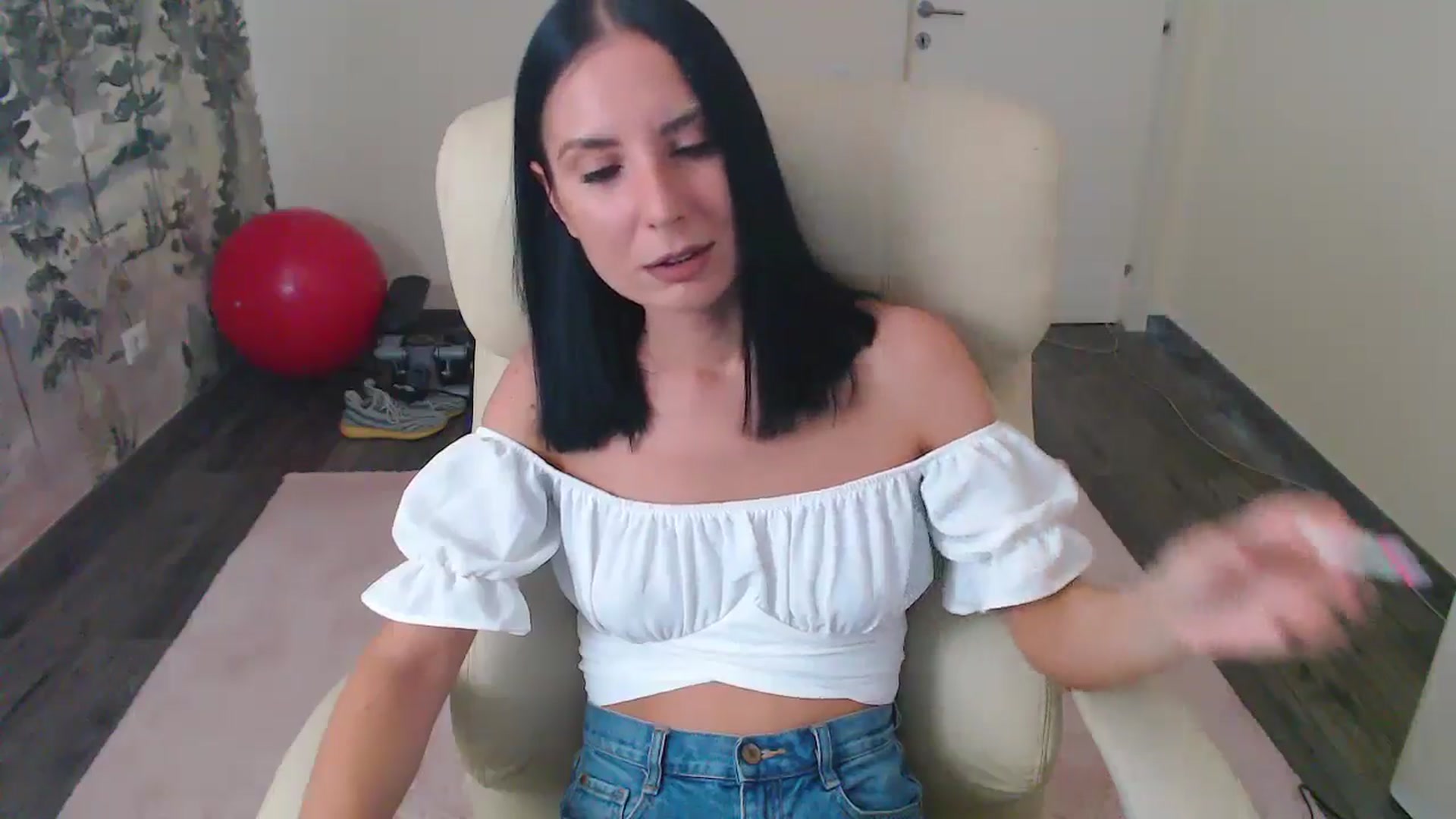 Gallery image thumbnail from NerdyDexter's myfreecams stream on, 07/31/2024, 17:31 image 3 of 20