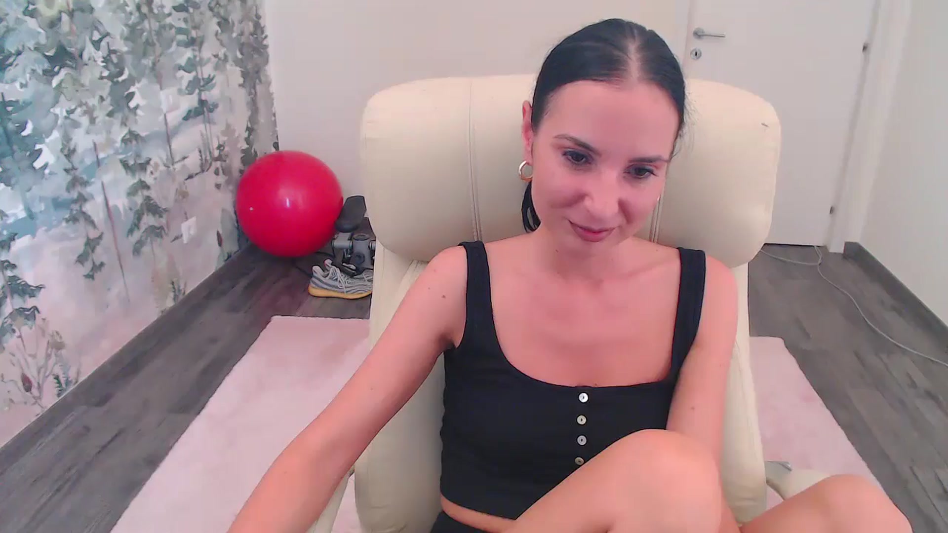 Gallery image thumbnail from NerdyDexter's myfreecams stream on, 08/03/2024, 12:34 image 20 of 20