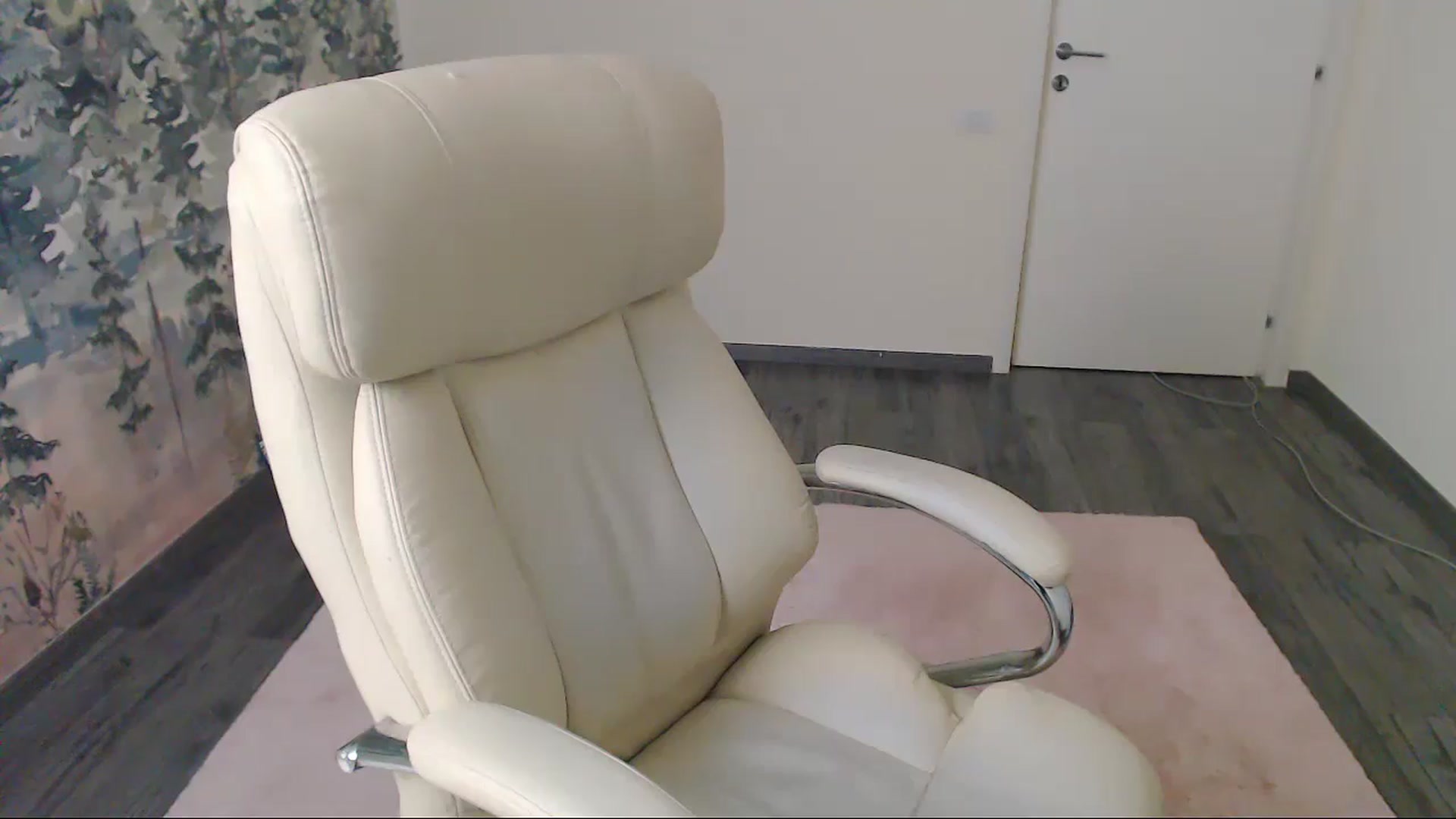 Gallery image thumbnail from NerdyDexter's myfreecams stream on, 08/06/2024, 18:19 image 12 of 20