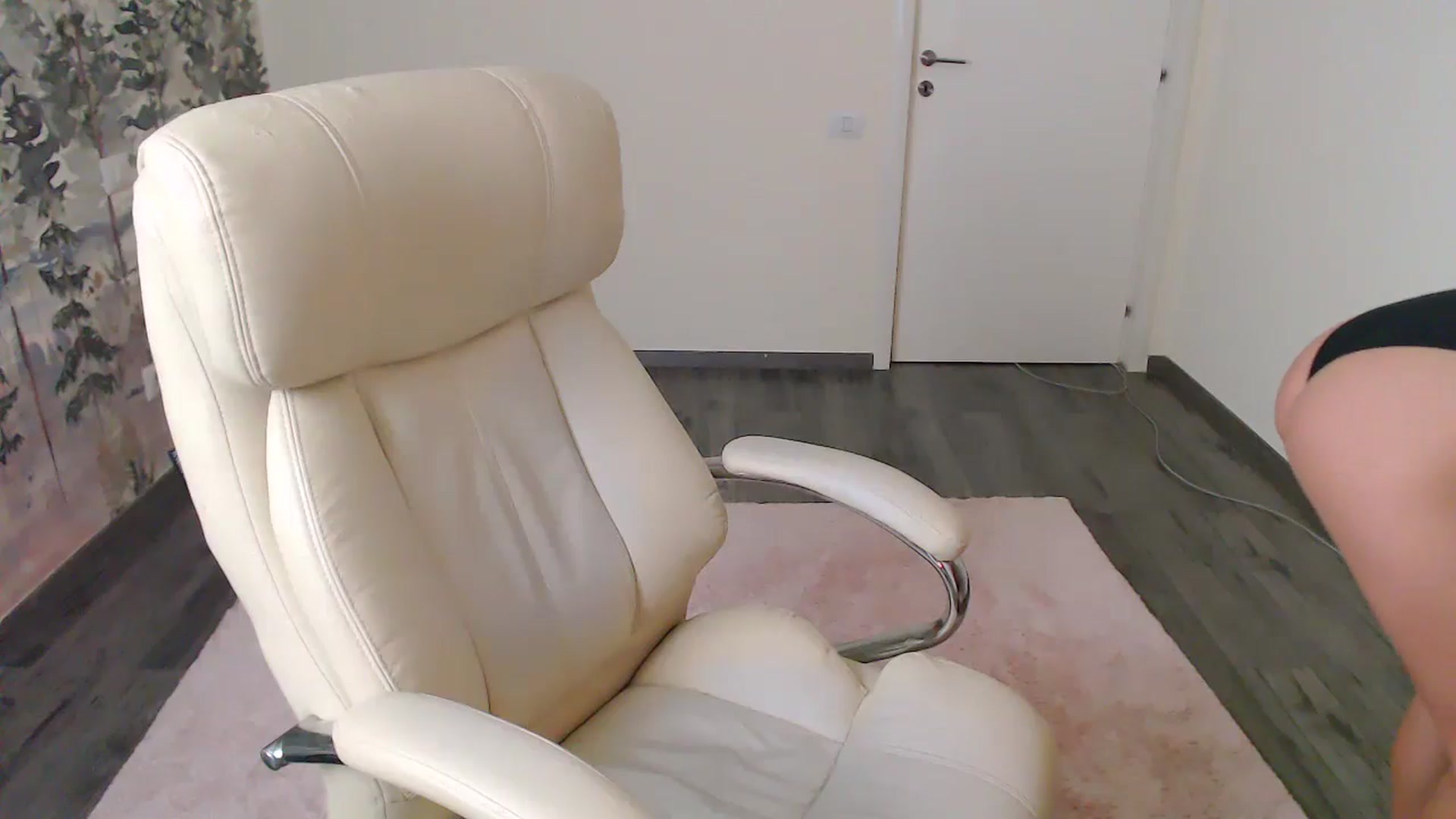 Gallery image thumbnail from NerdyDexter's myfreecams stream on, 09/17/2024, 18:58 image 2 of 20