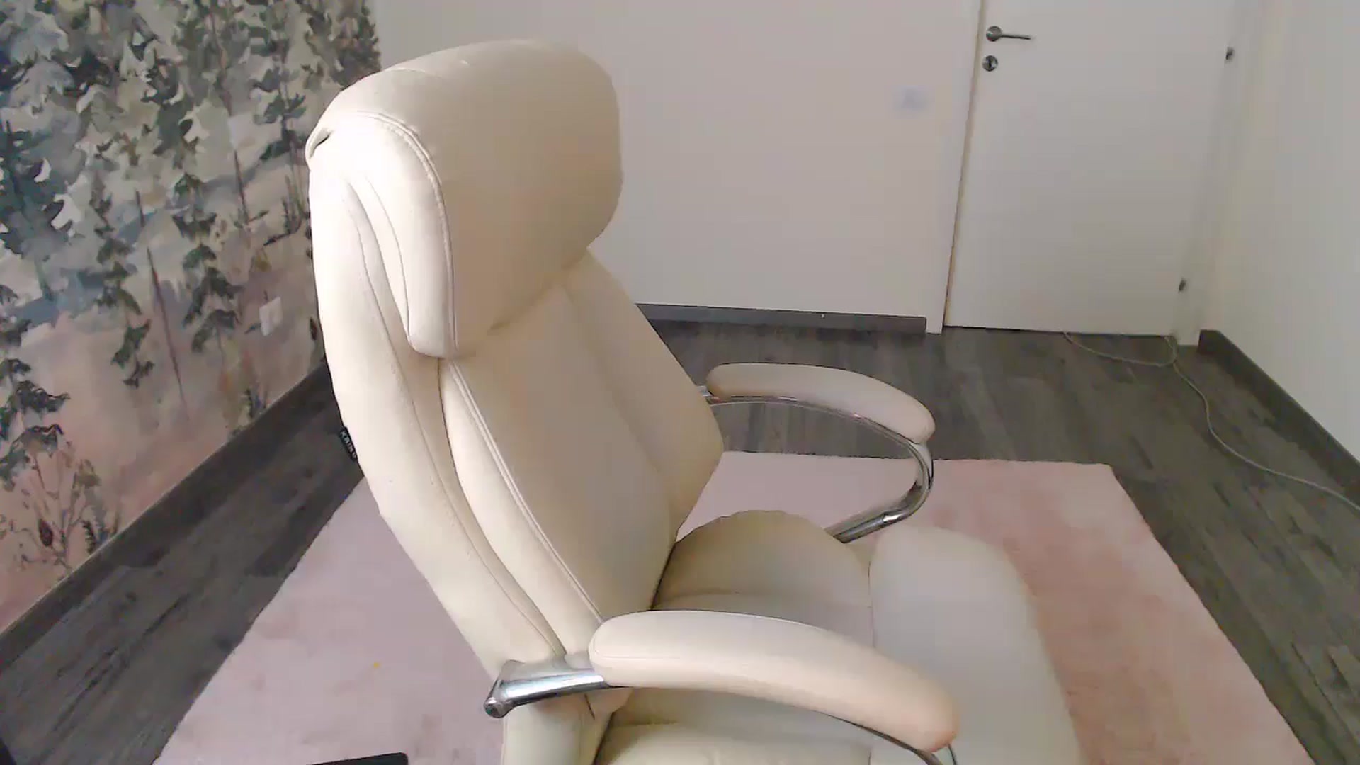 Gallery image thumbnail from NerdyDexter's myfreecams stream on, 09/23/2024, 17:36 image 6 of 20