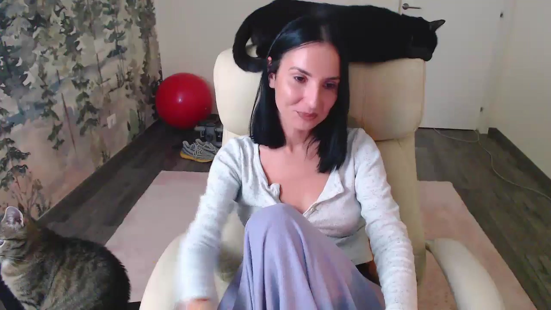 Gallery image thumbnail from NerdyDexter's myfreecams stream on, 09/23/2024, 19:02 image 17 of 20