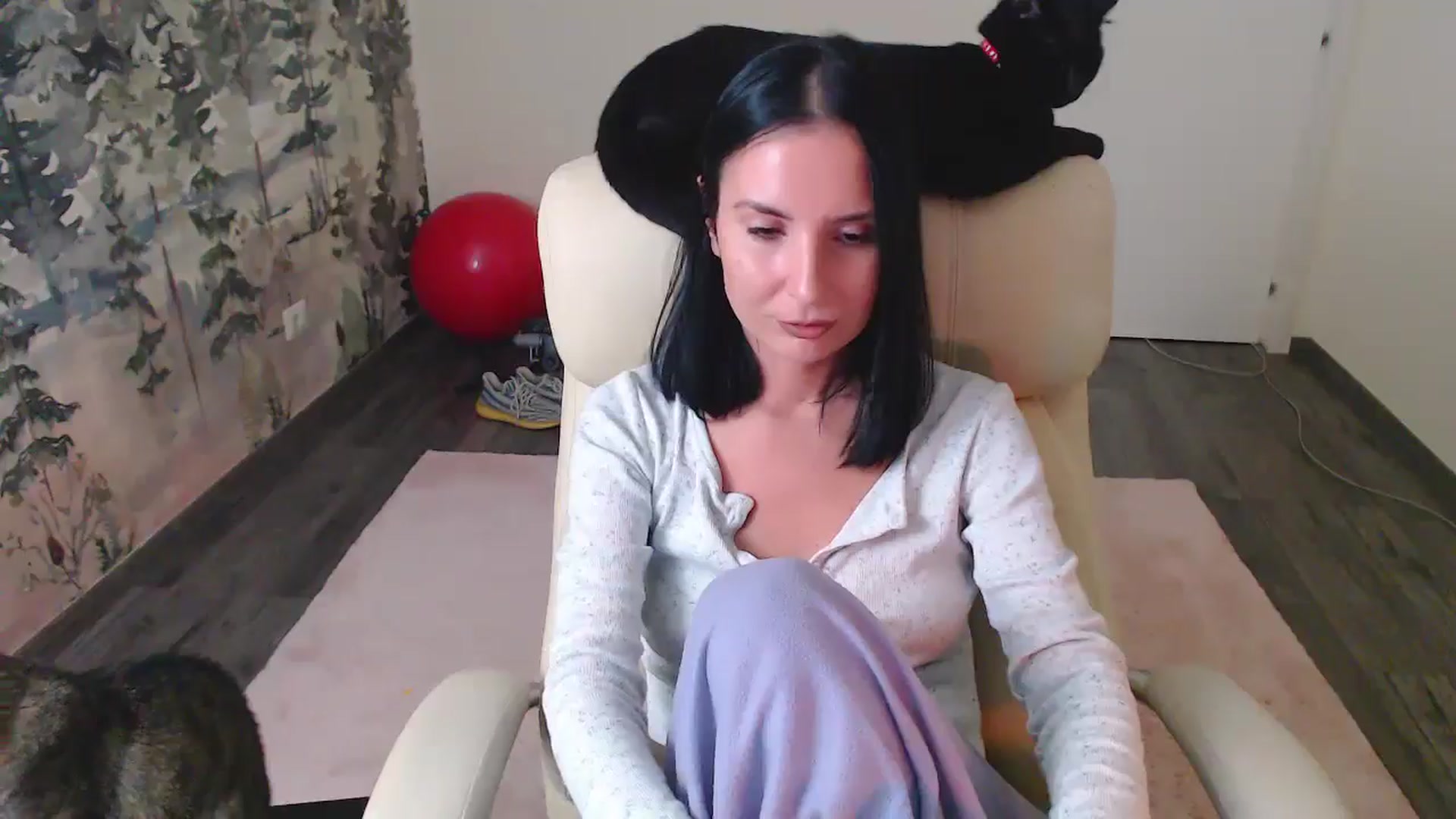 Gallery image thumbnail from NerdyDexter's myfreecams stream on, 09/23/2024, 19:02 image 19 of 20