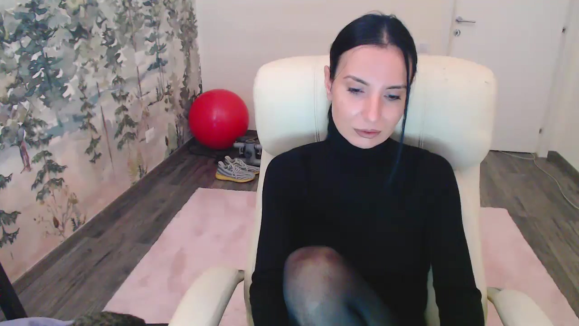 Gallery image thumbnail from NerdyDexter's myfreecams stream on, 10/10/2024, 08:16 image 7 of 20