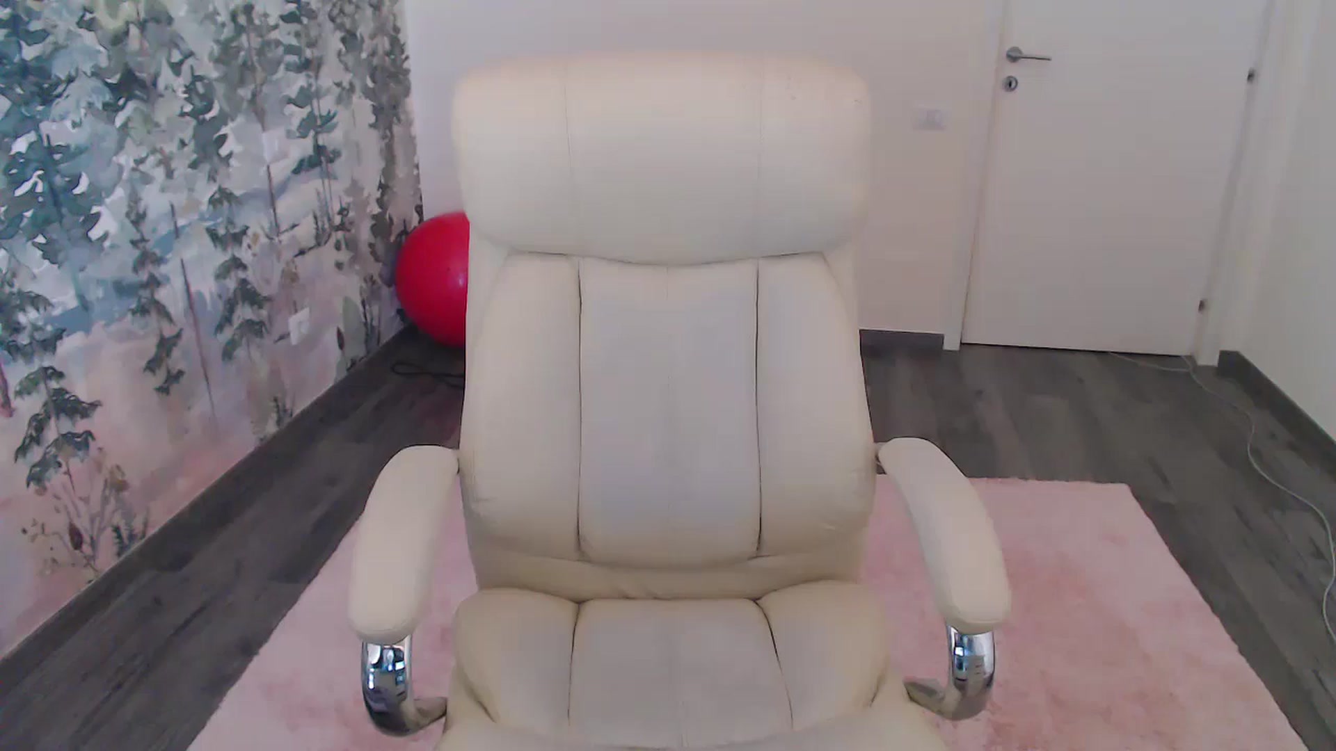 Gallery image thumbnail from NerdyDexter's myfreecams stream on, 10/11/2024, 09:23 image 1 of 20