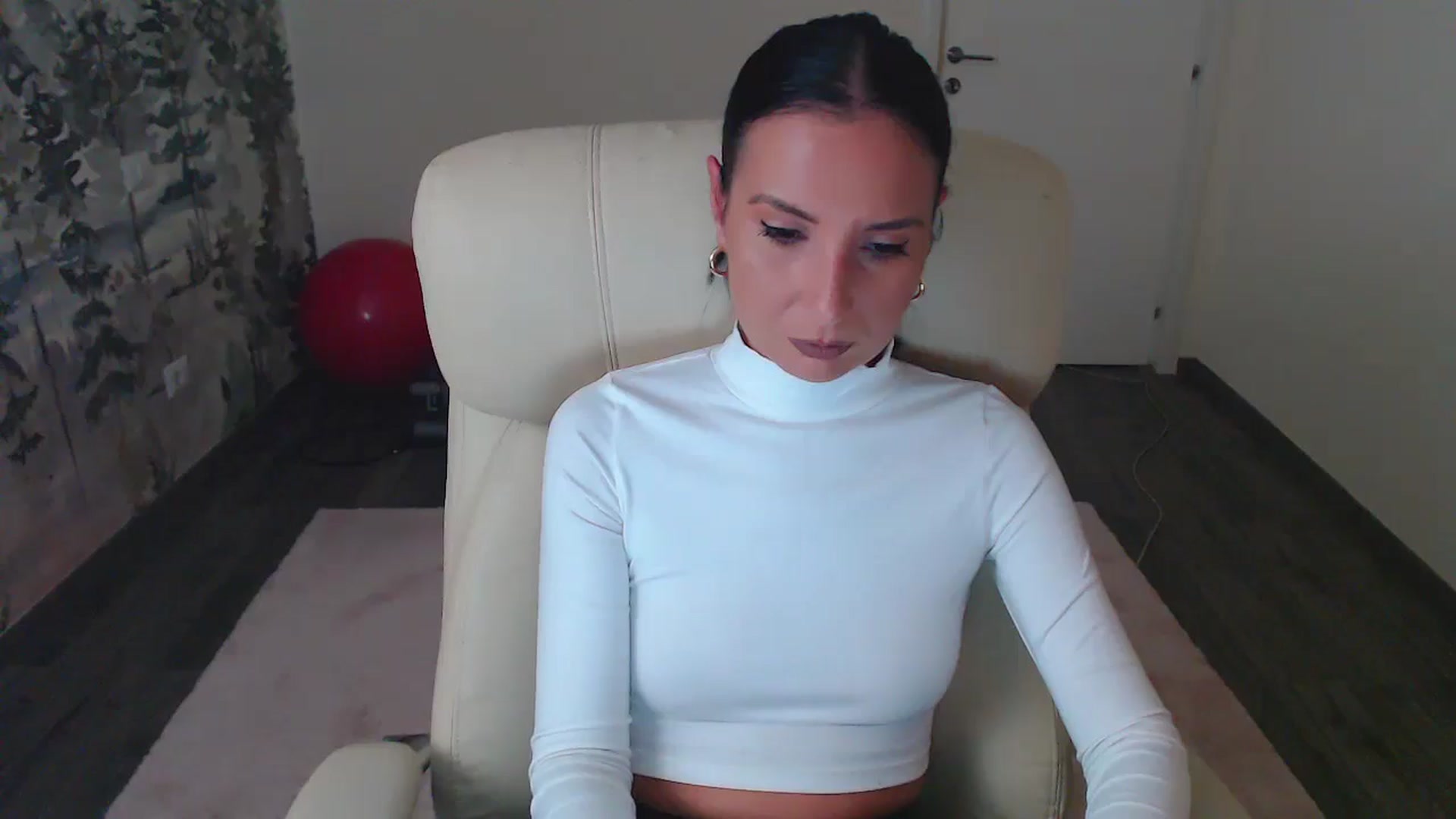 Gallery image thumbnail from NerdyDexter's myfreecams stream on, 10/21/2024, 19:09 image 9 of 20