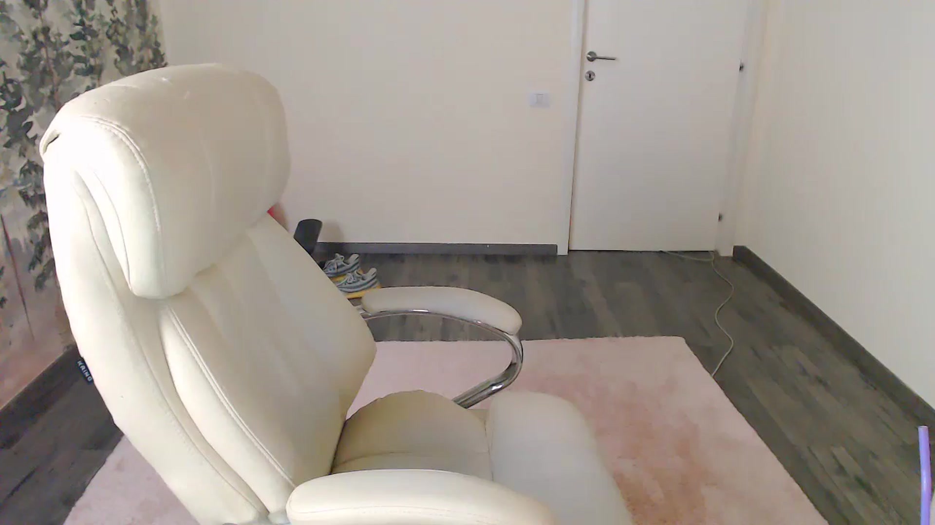 Gallery image thumbnail from NerdyDexter's myfreecams stream on, 10/25/2024, 19:09 image 15 of 20