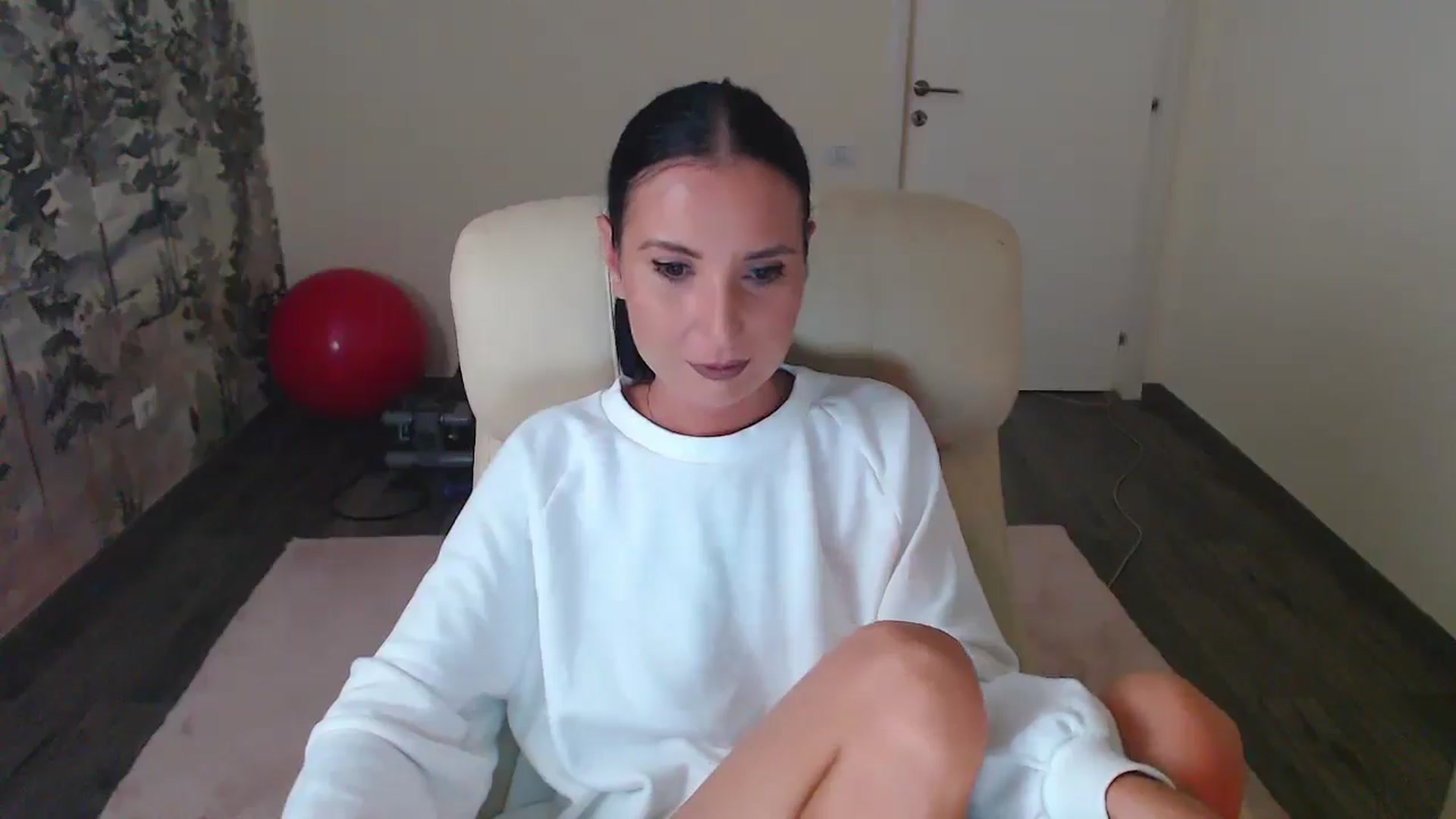 Gallery image thumbnail from NerdyDexter's myfreecams stream on, 10/25/2024, 19:09 image 9 of 20