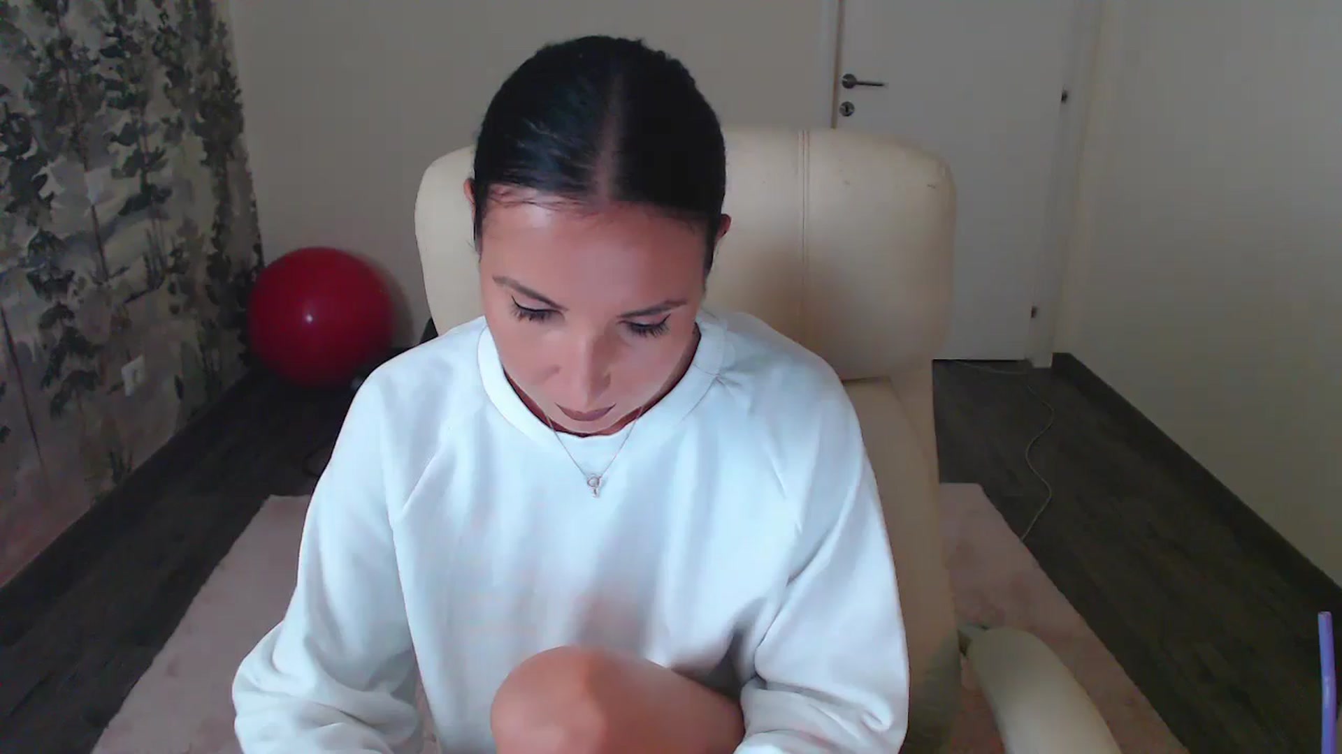 Gallery image thumbnail from NerdyDexter's myfreecams stream on, 10/25/2024, 19:09 image 16 of 20