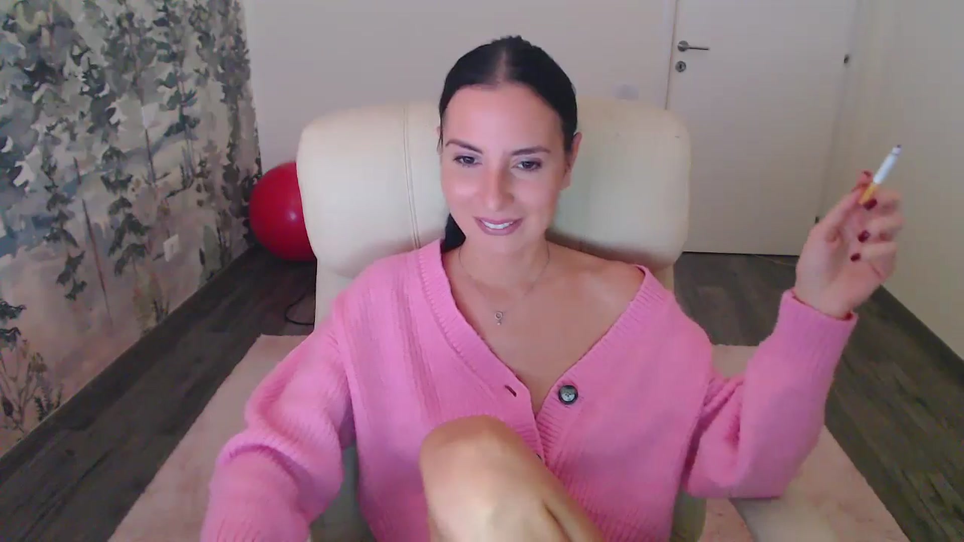 Gallery image thumbnail from NerdyDexter's myfreecams stream on, 11/03/2024, 11:32 image 5 of 20