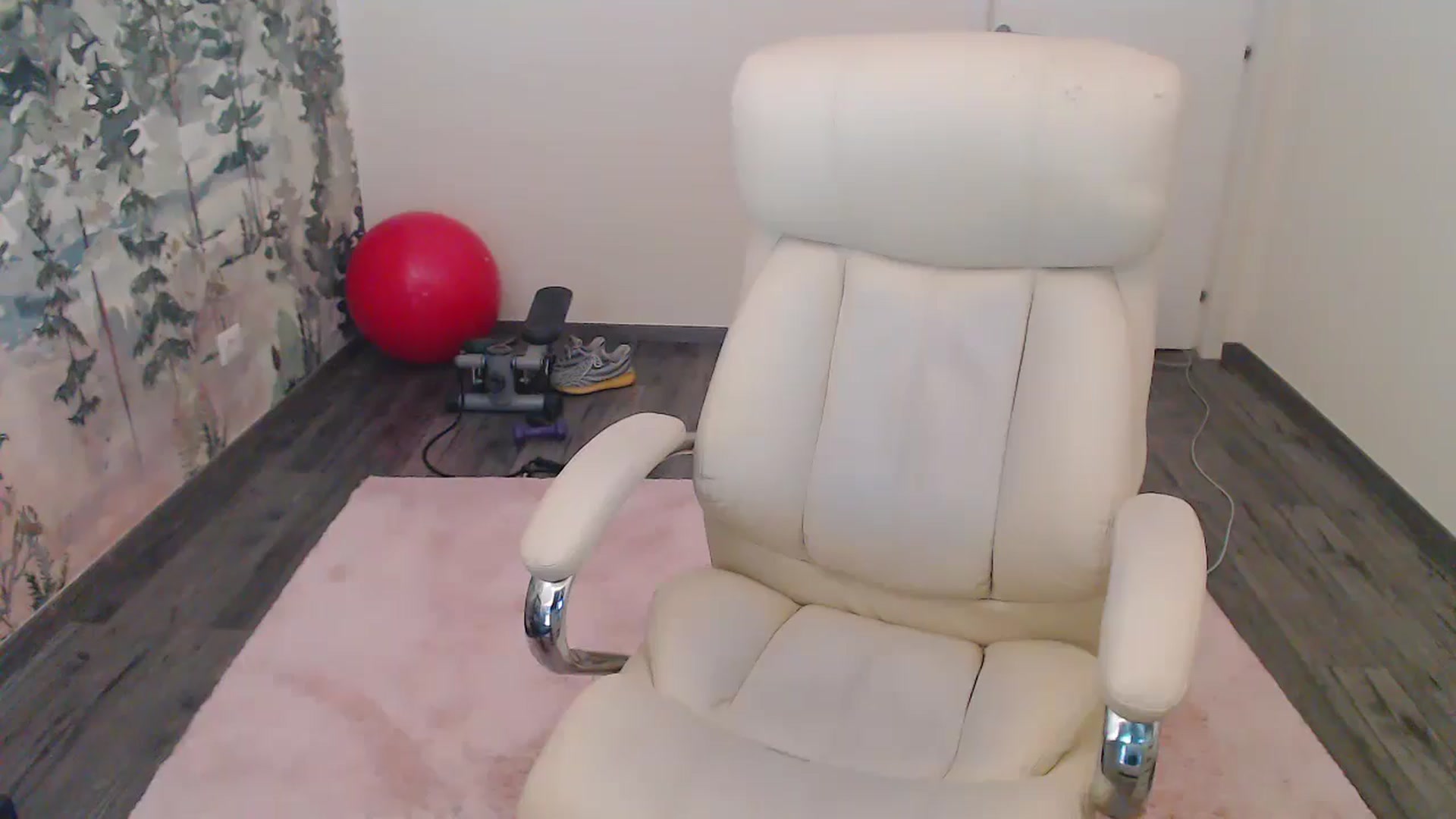 Gallery image thumbnail from NerdyDexter's myfreecams stream on, 11/09/2024, 11:51 image 2 of 20