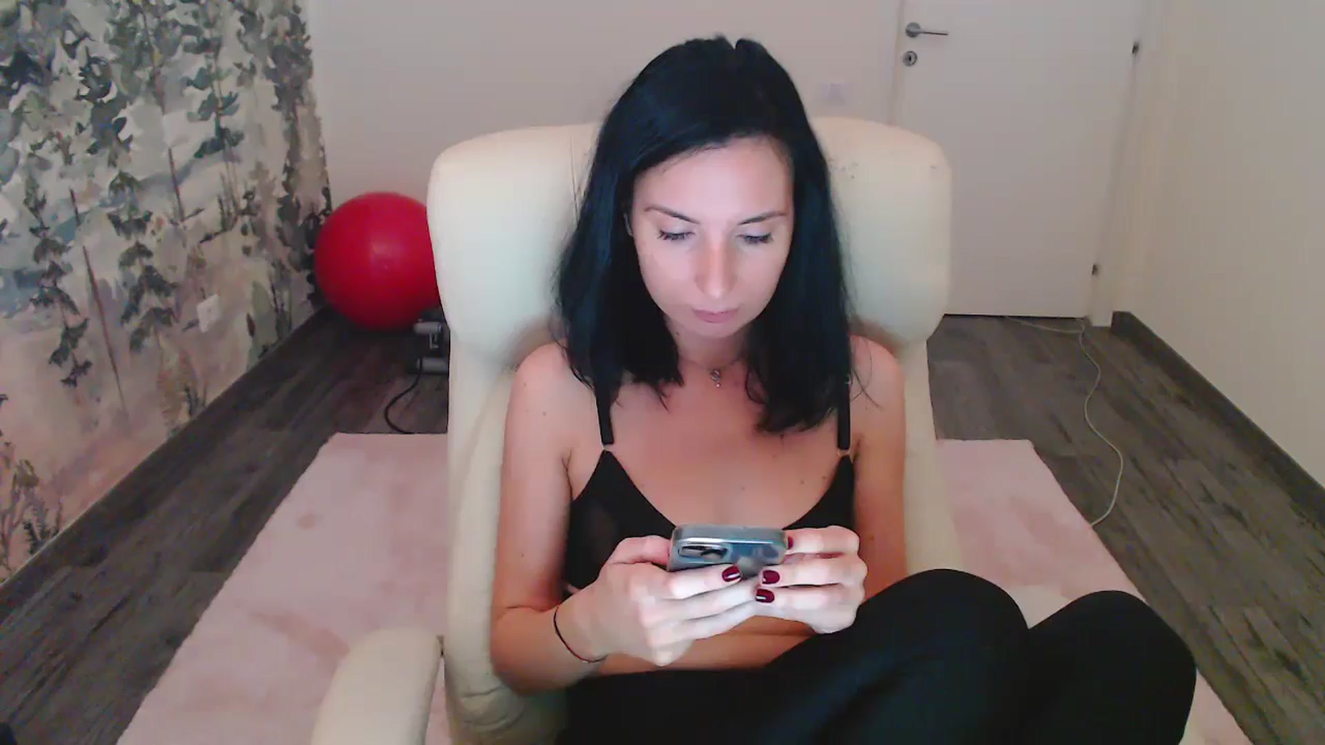 Gallery image thumbnail from NerdyDexter's myfreecams stream on, 11/09/2024, 11:51 image 13 of 20