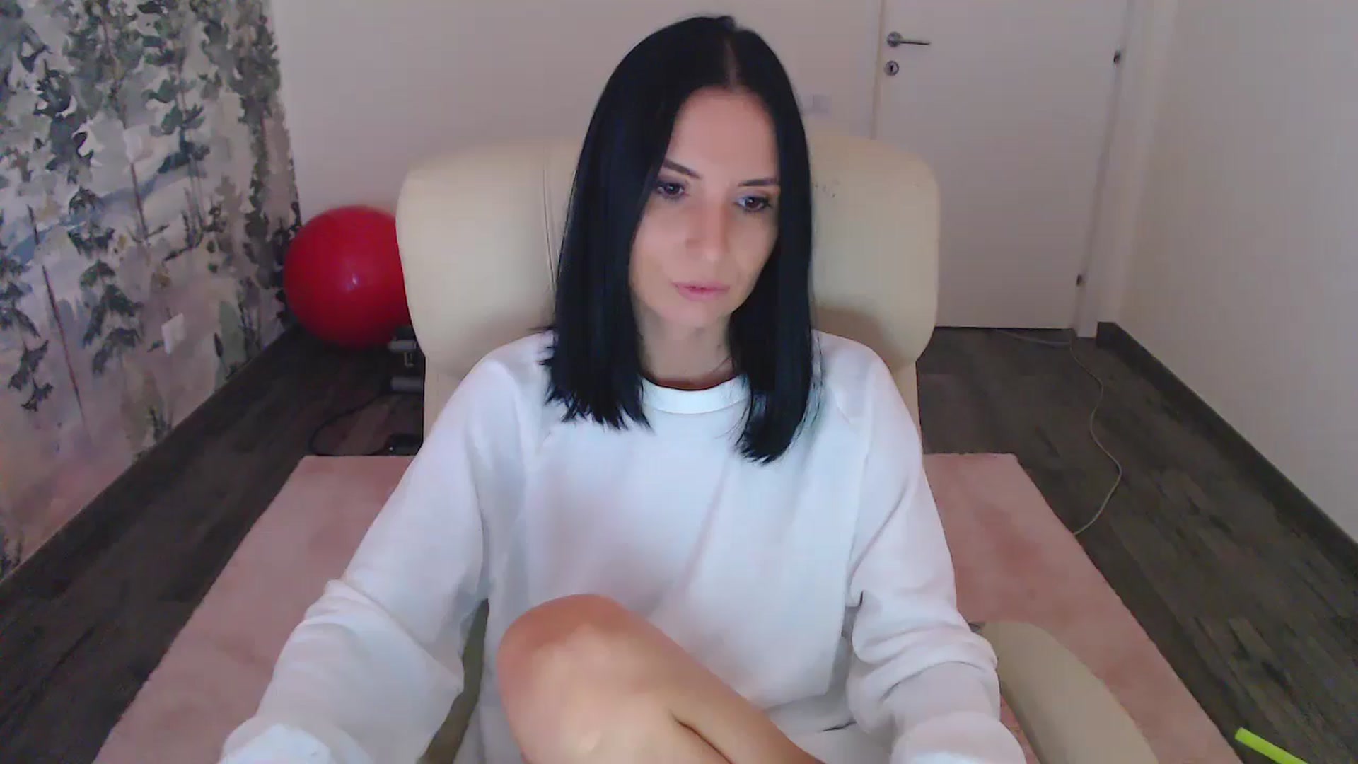 Gallery image thumbnail from NerdyDexter's myfreecams stream on, 11/19/2024, 14:04 image 16 of 20