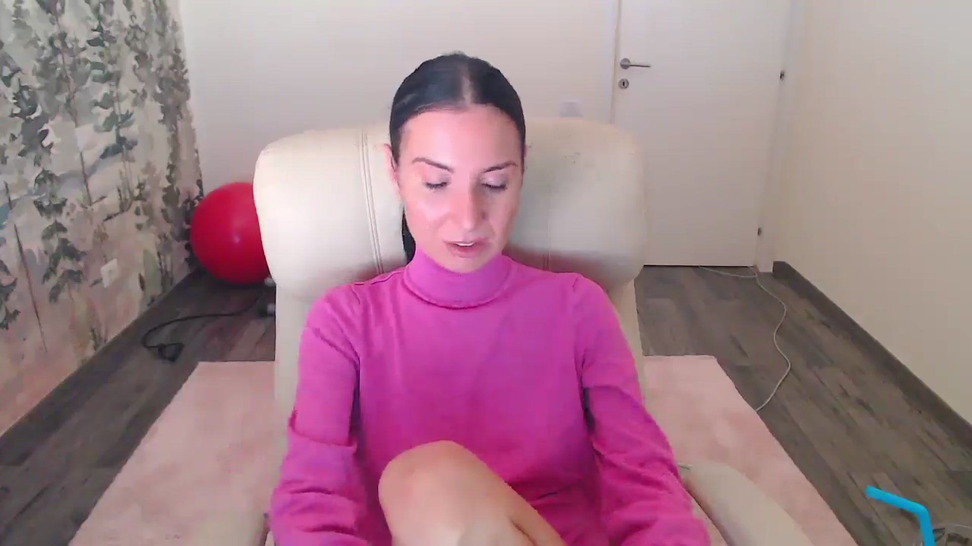 Gallery image thumbnail from NerdyDexter's myfreecams stream on, 11/26/2024, 12:54 image 10 of 20