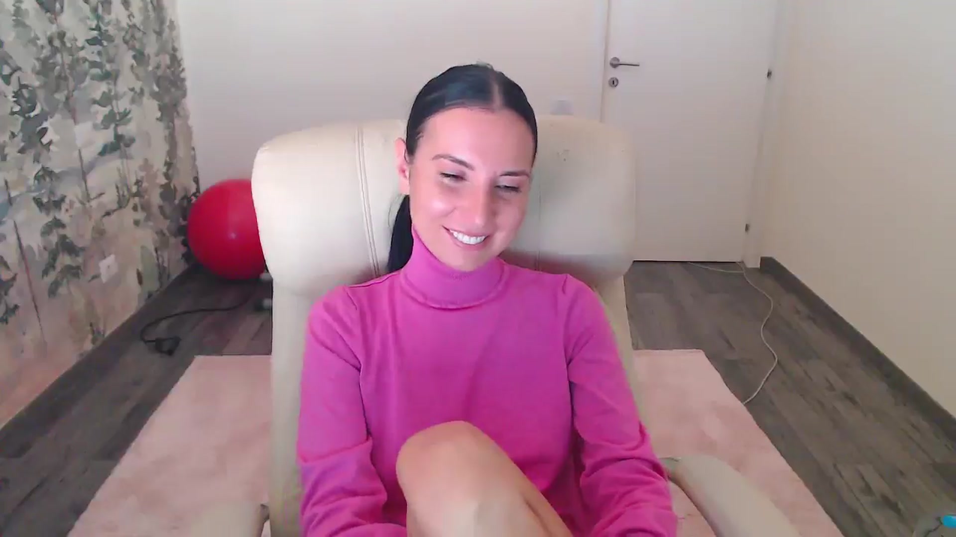 Gallery image thumbnail from NerdyDexter's myfreecams stream on, 11/26/2024, 12:54 image 11 of 20