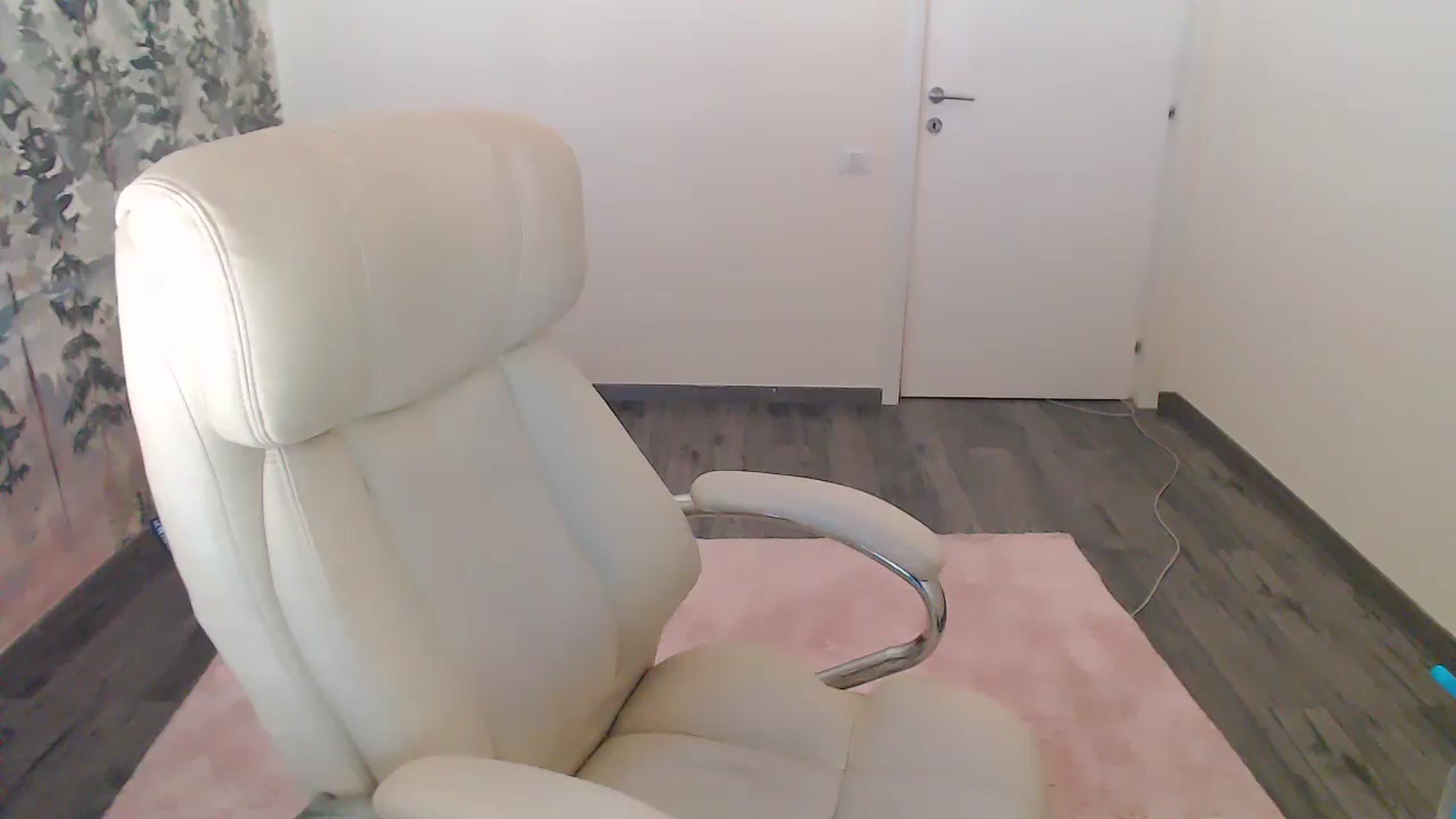 Gallery image thumbnail from NerdyDexter's myfreecams stream on, 11/26/2024, 12:54 image 16 of 20