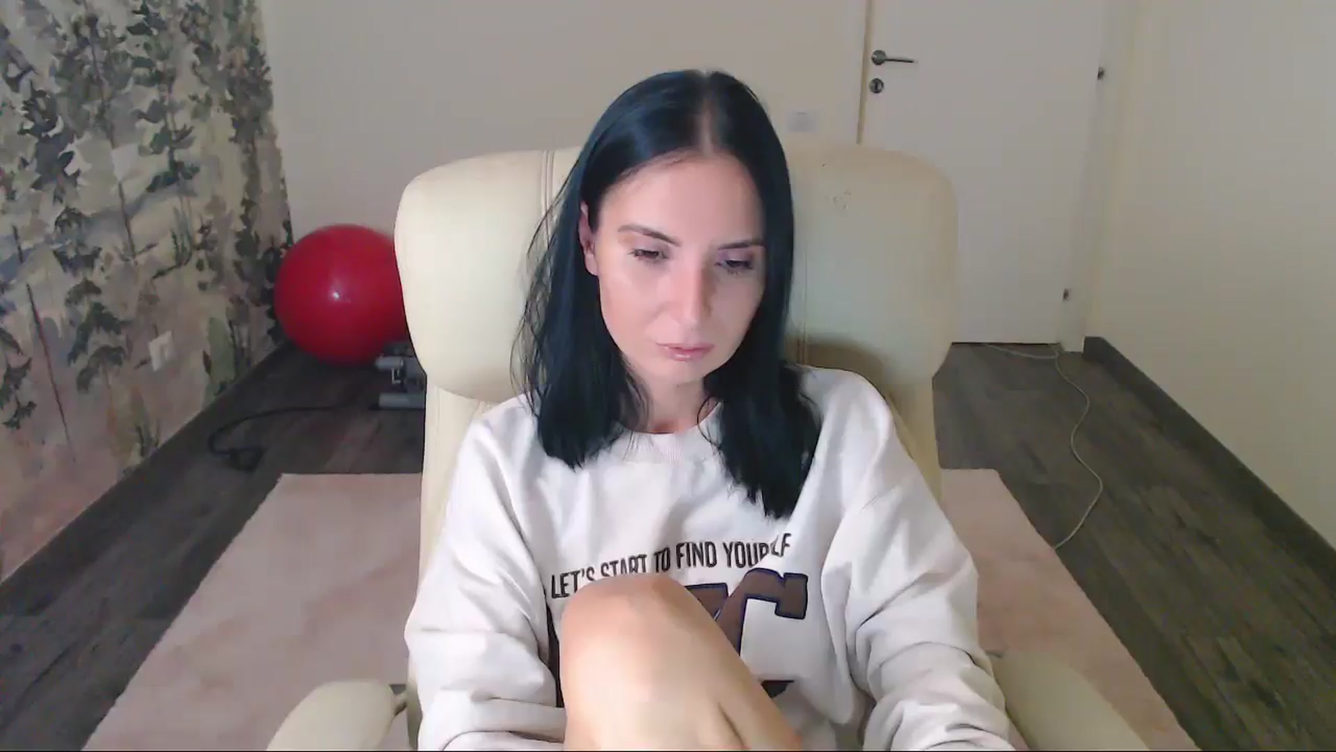 Gallery image thumbnail from NerdyDexter's myfreecams stream on, 12/02/2024, 19:56 image 1 of 20