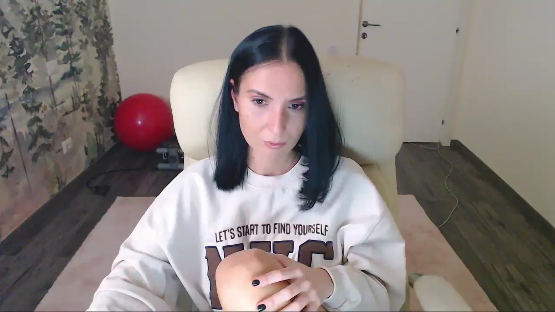 Gallery image thumbnail from NerdyDexter's myfreecams stream on, 12/02/2024, 19:56 image 10 of 20
