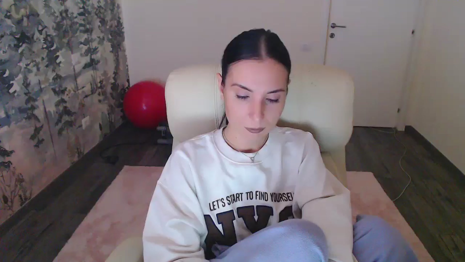 Gallery image thumbnail from NerdyDexter's myfreecams stream on, 12/03/2024, 12:56 image 5 of 20
