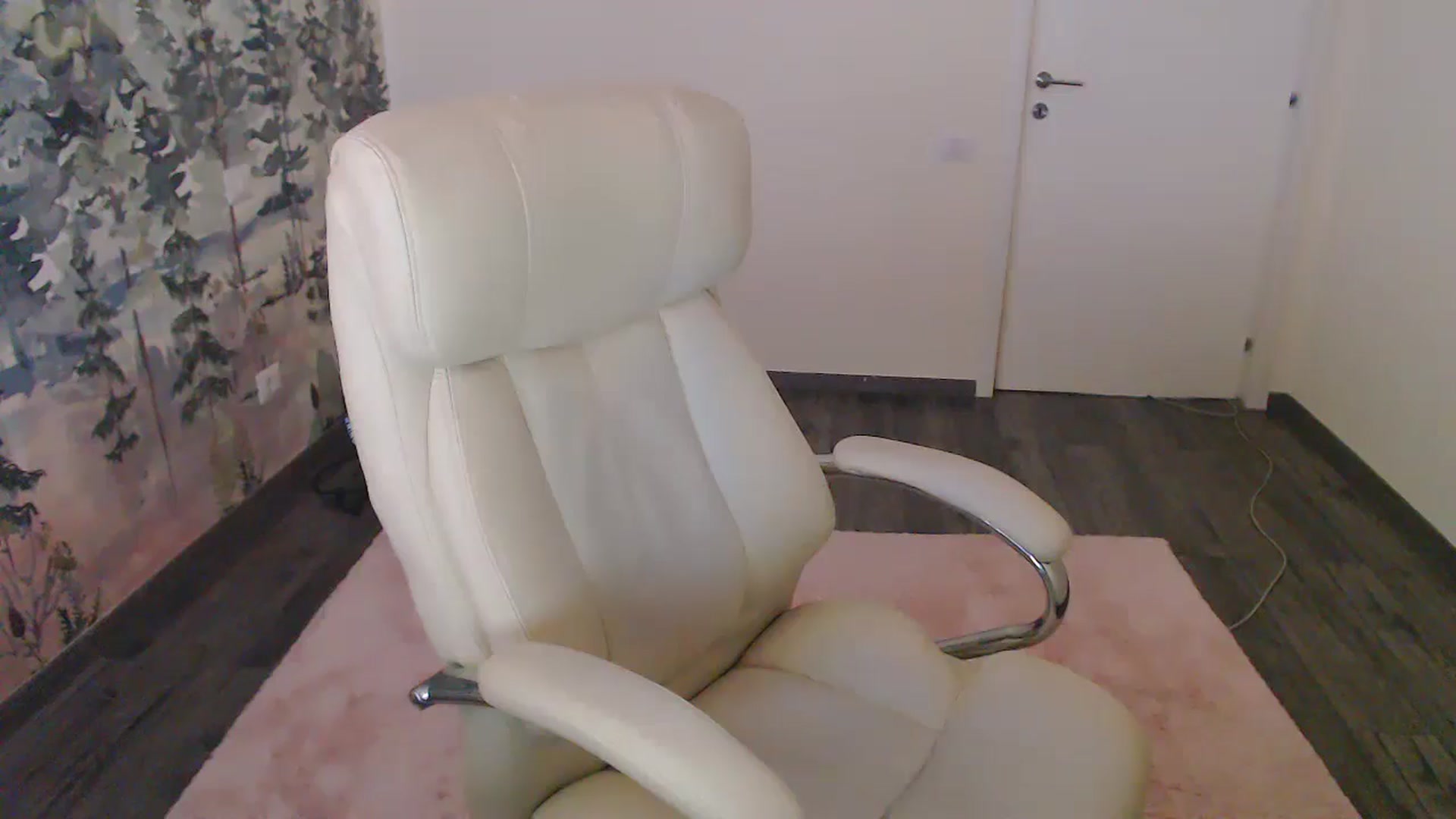 Gallery image thumbnail from NerdyDexter's myfreecams stream on, 12/03/2024, 12:56 image 6 of 20