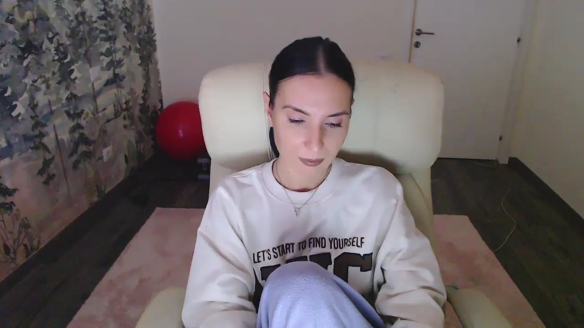 Gallery image thumbnail from NerdyDexter's myfreecams stream on, 12/03/2024, 12:56 image 19 of 20