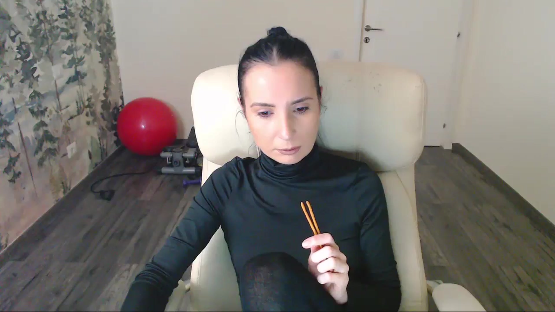 Gallery image thumbnail from NerdyDexter's myfreecams stream on, 12/06/2024, 20:02 image 14 of 20