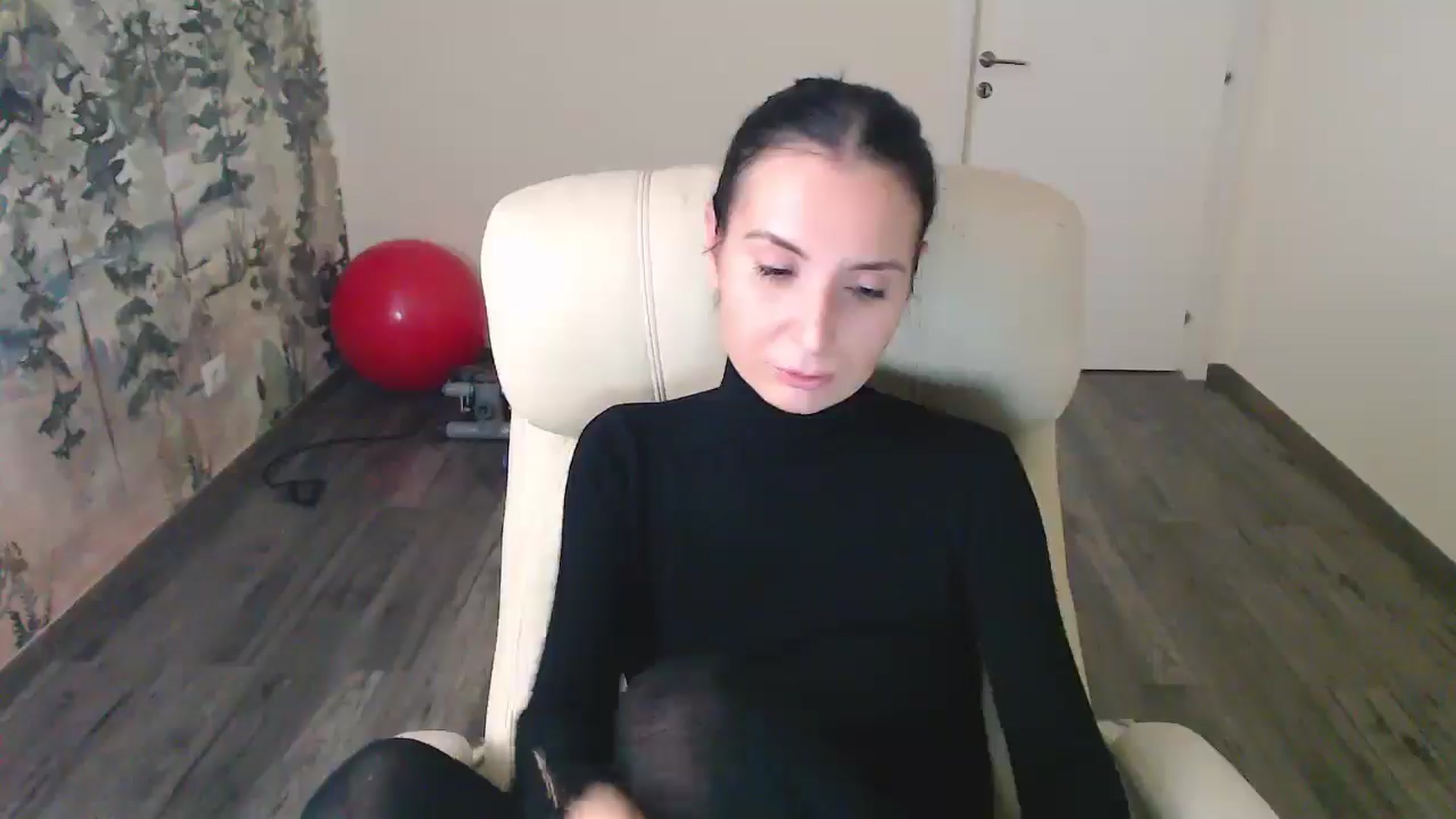 Gallery image thumbnail from NerdyDexter's myfreecams stream on, 12/09/2024, 20:00 image 13 of 20