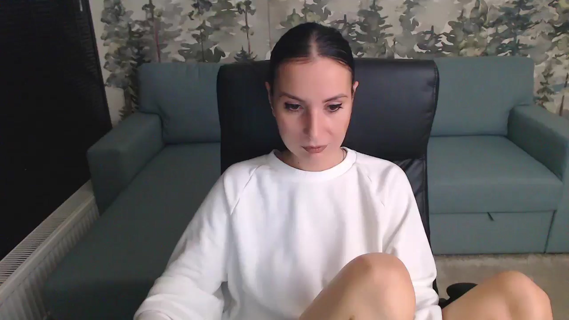 Gallery image thumbnail from NerdyDexter's myfreecams stream on, 01/03/2025, 18:41 image 13 of 20