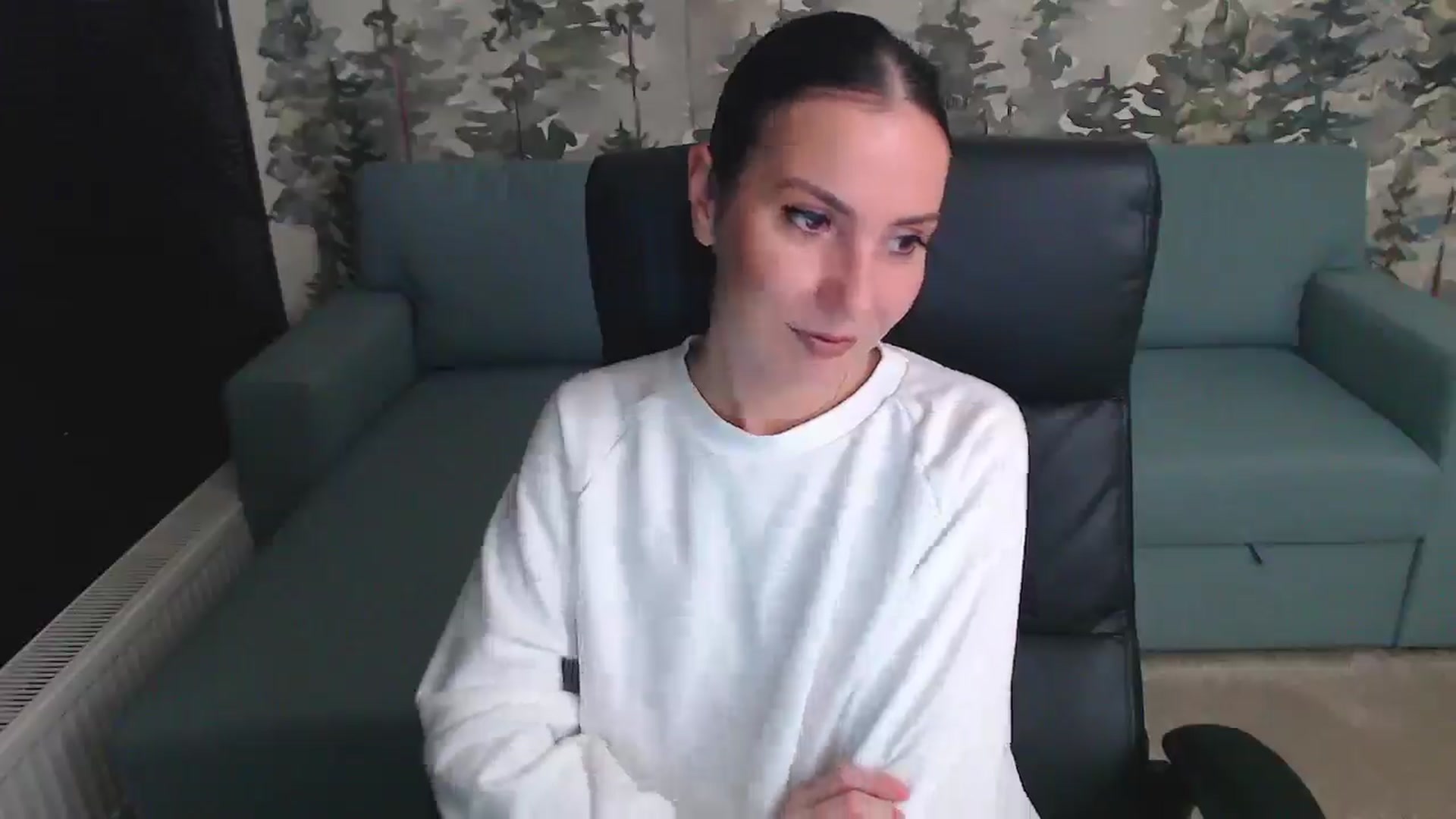Gallery image thumbnail from NerdyDexter's myfreecams stream on, 01/03/2025, 18:41 image 20 of 20