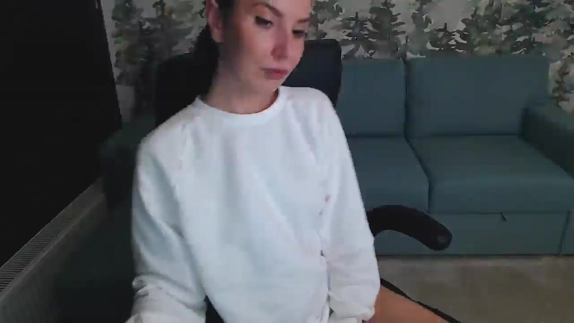Gallery image thumbnail from NerdyDexter's myfreecams stream on, 01/03/2025, 19:18 image 20 of 20