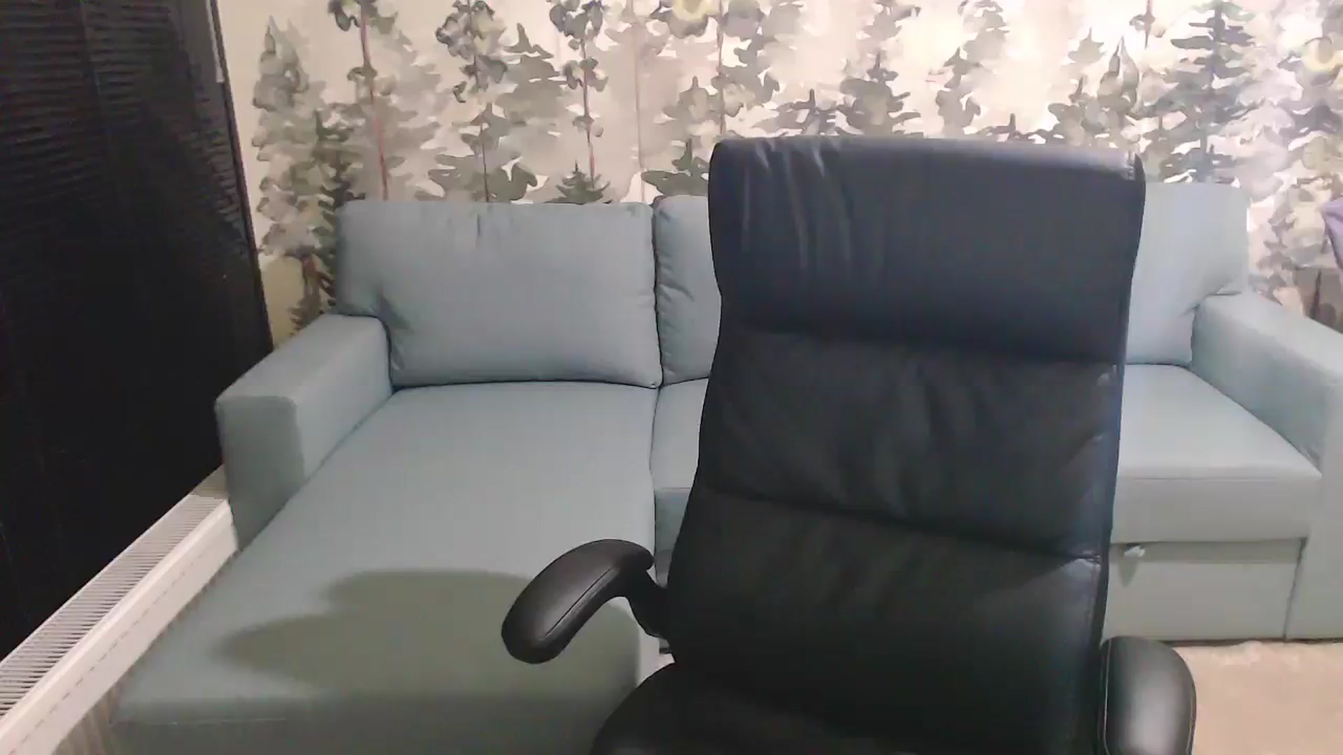 Gallery image thumbnail from NerdyDexter's myfreecams stream on, 01/06/2025, 18:36 image 4 of 20