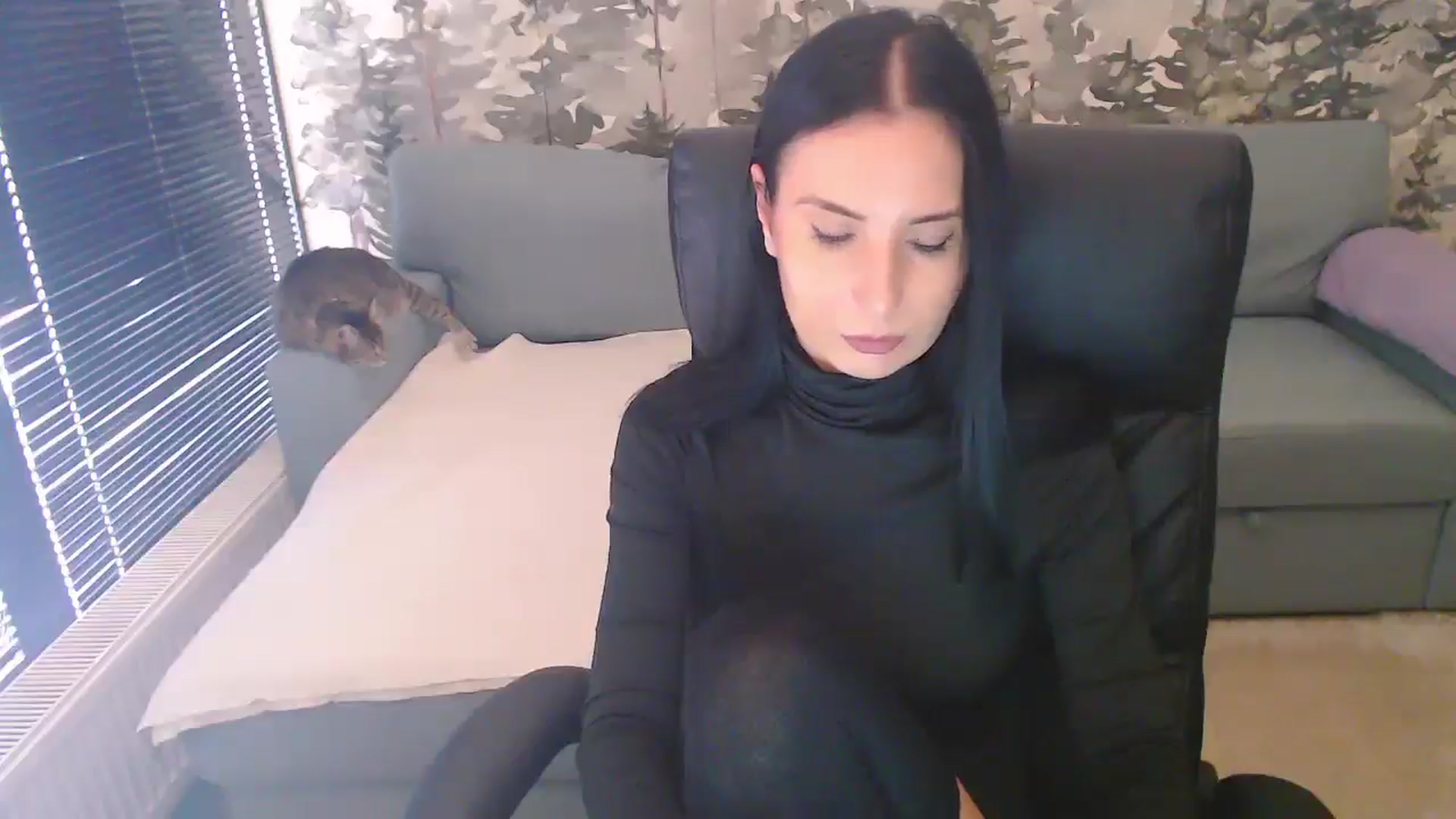 Gallery image thumbnail from NerdyDexter's myfreecams stream on, 03/22/2025, 14:38 image 15 of 20